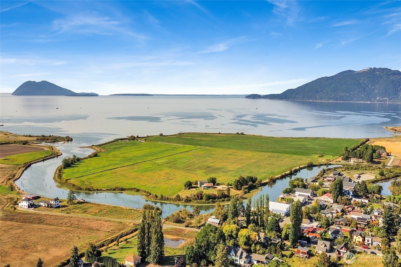 Bow, Washington, 98232, United States, 2 Bedrooms Bedrooms, ,1 BathroomBathrooms,Residential,Active,1951790