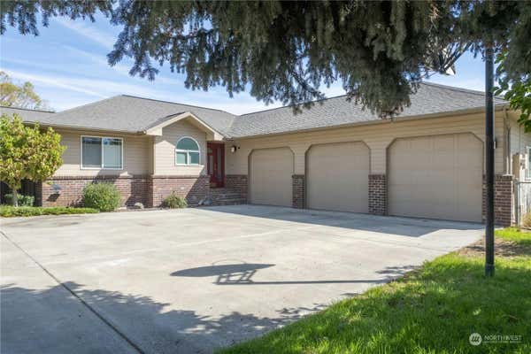 725 SCHOONER CT, MOSES LAKE, WA 98837, photo 3 of 28