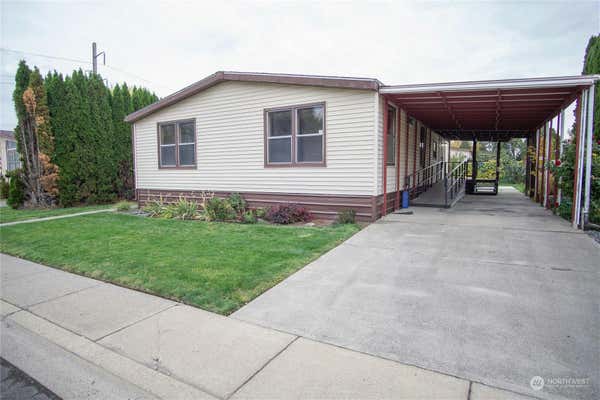 925 NE CHELAN ST, COLLEGE PLACE, WA 99324, photo 2 of 27