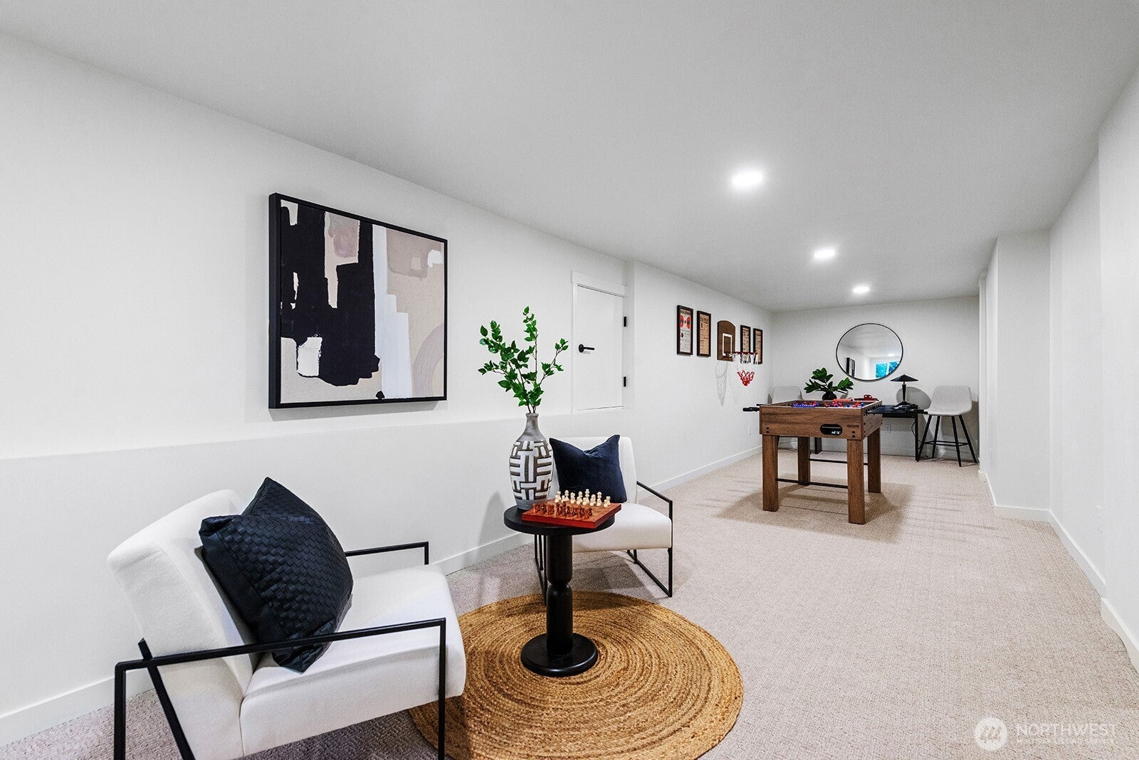 Seattle, Washington, 98125, United States, 4 Bedrooms Bedrooms, ,4 BathroomsBathrooms,Residential,Active,1988448