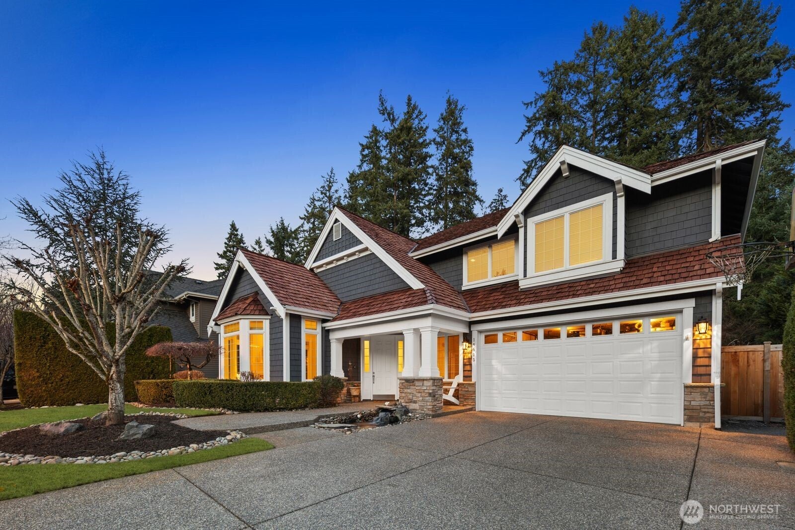 Mill Creek, Washington, 98012, United States, 4 Bedrooms Bedrooms, ,4 BathroomsBathrooms,Residential,Active,2017884