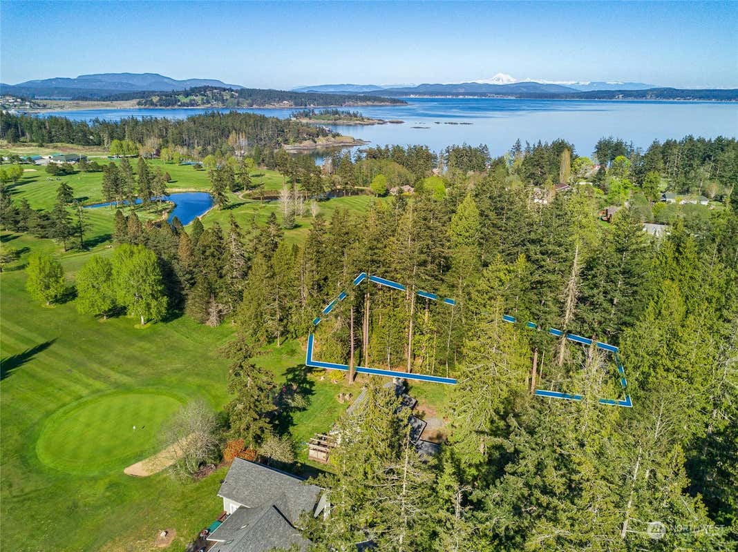 9 FAIRWAY DR, SAN JUAN ISLAND, WA 98250, photo 1 of 13