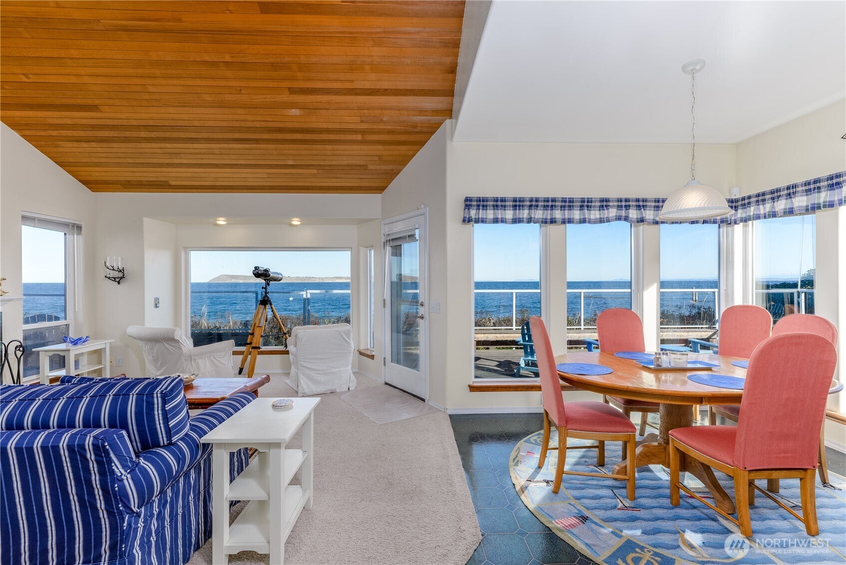 Sequim, Washington, 98382, United States, 2 Bedrooms Bedrooms, ,2 BathroomsBathrooms,Residential,Active,1967307