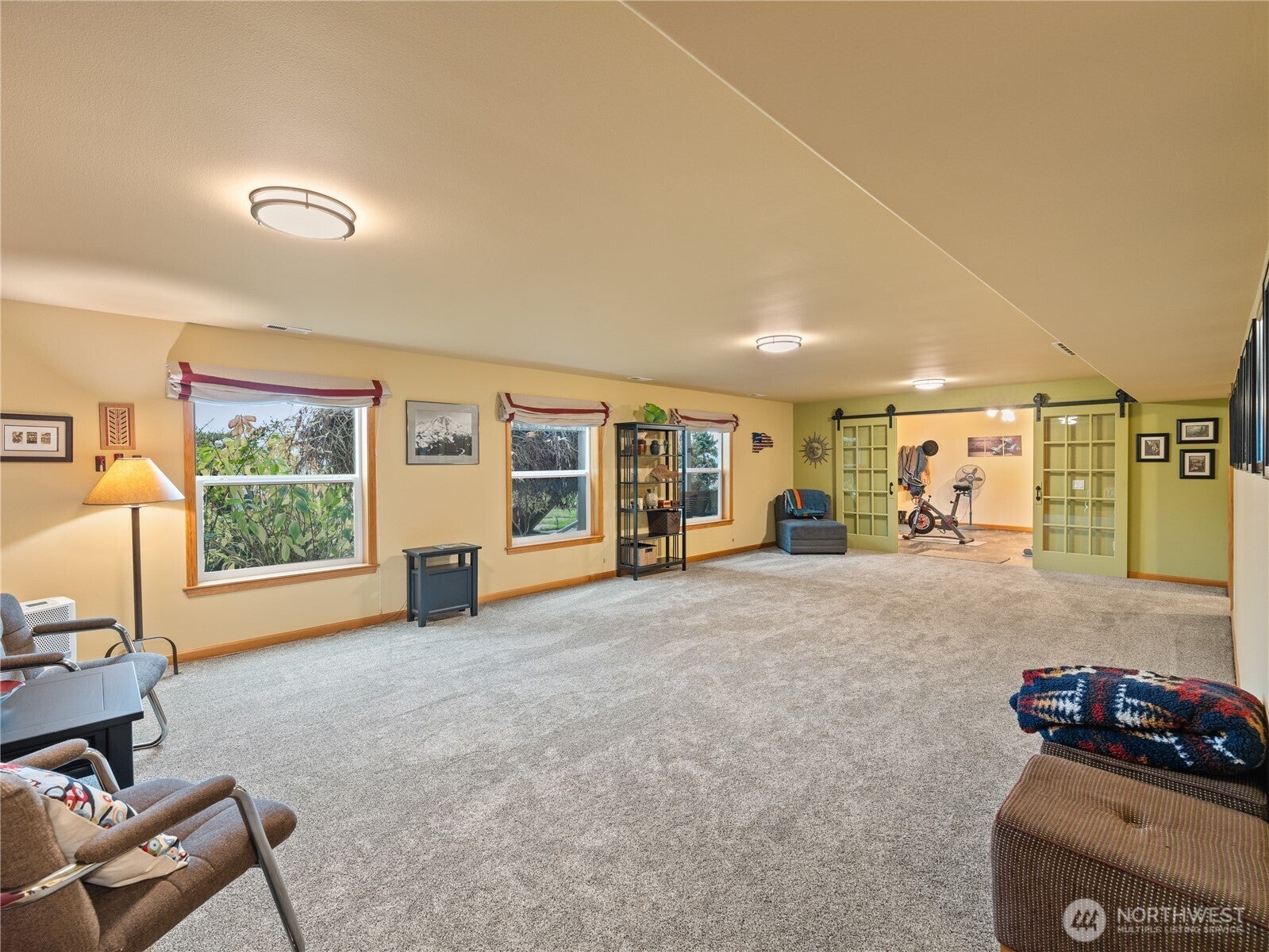 Camano Island, Washington, 98282, United States, 3 Bedrooms Bedrooms, ,4 BathroomsBathrooms,Residential,Active,2008699