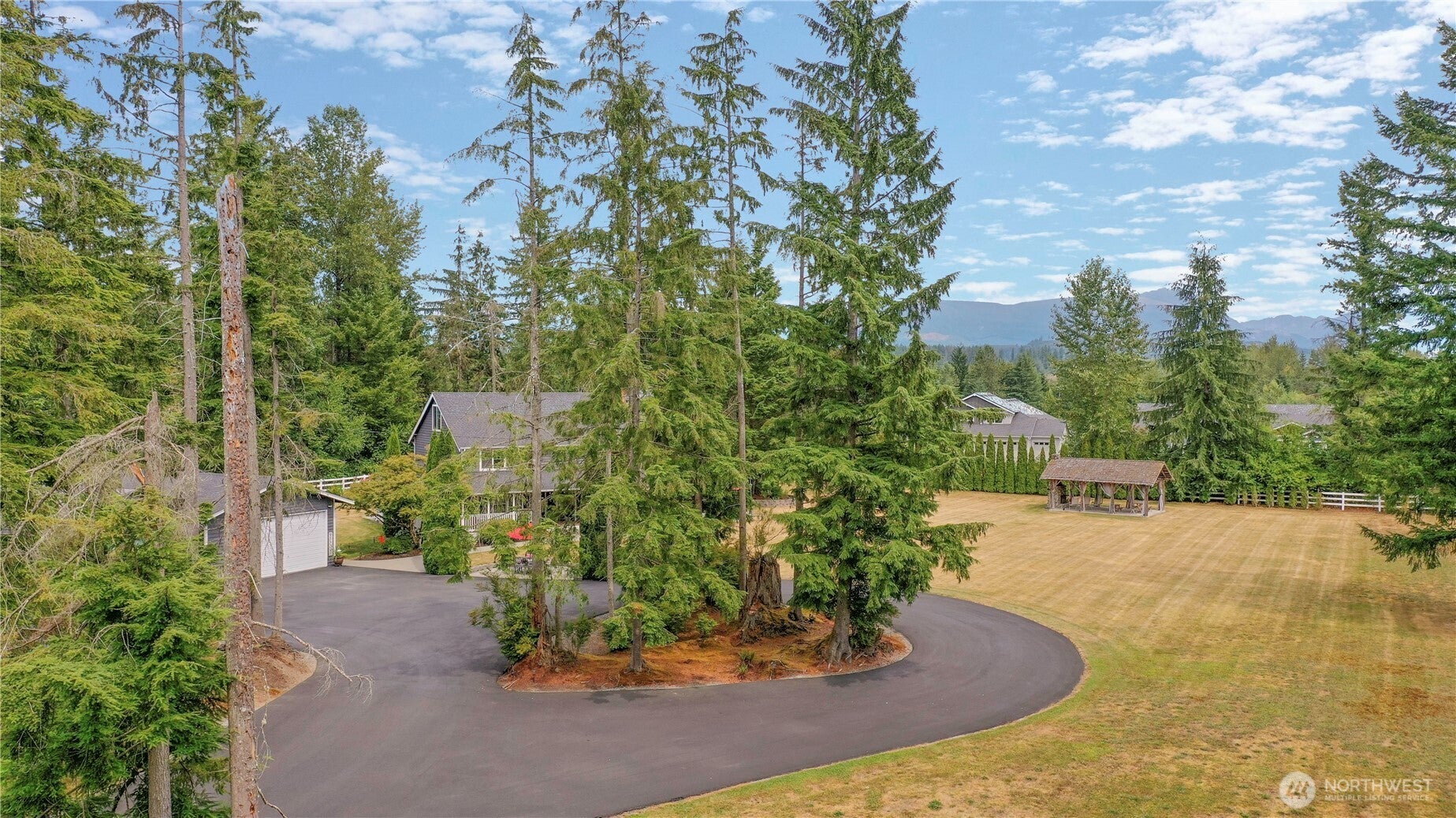 Monroe, Washington, 98272, United States, 4 Bedrooms Bedrooms, ,3 BathroomsBathrooms,Residential,Active,1905465