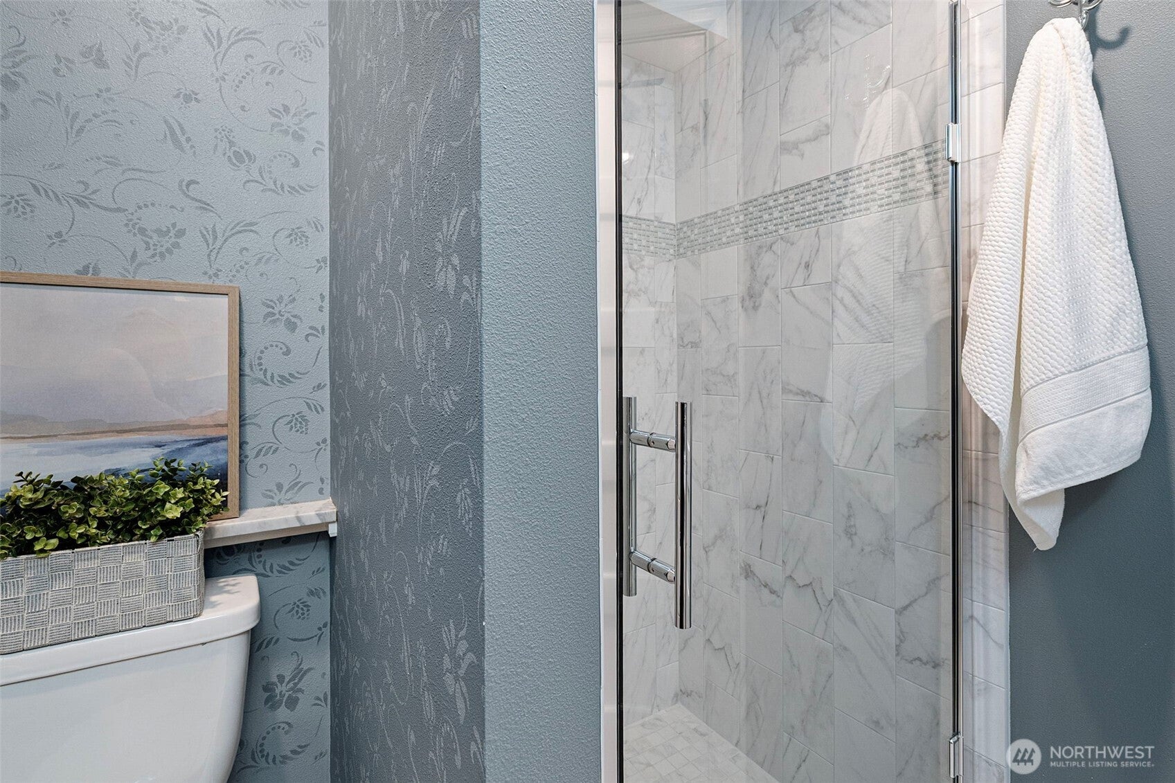 Tacoma, Washington, 98406, United States, 4 Bedrooms Bedrooms, ,4 BathroomsBathrooms,Residential,Active,1952076