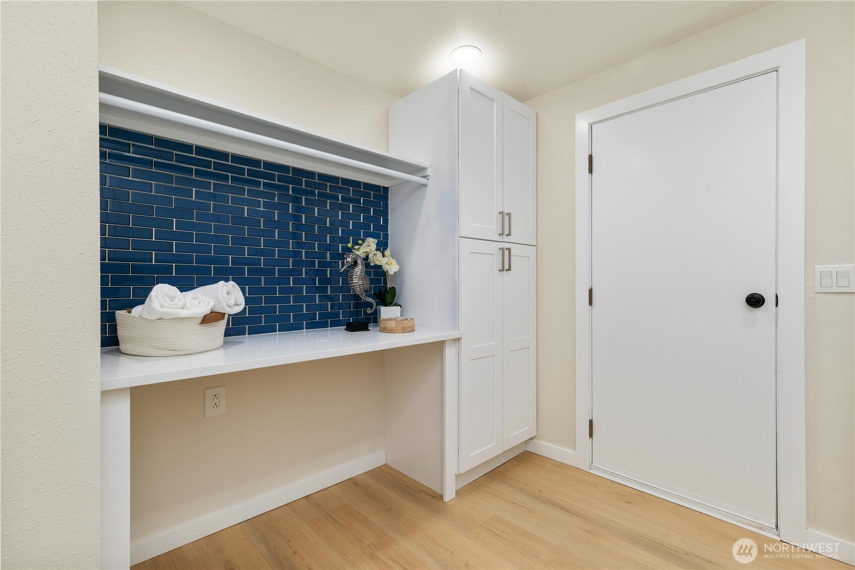 Woodinville, Washington, 98072, United States, 4 Bedrooms Bedrooms, ,3 BathroomsBathrooms,Residential,Active,1952507