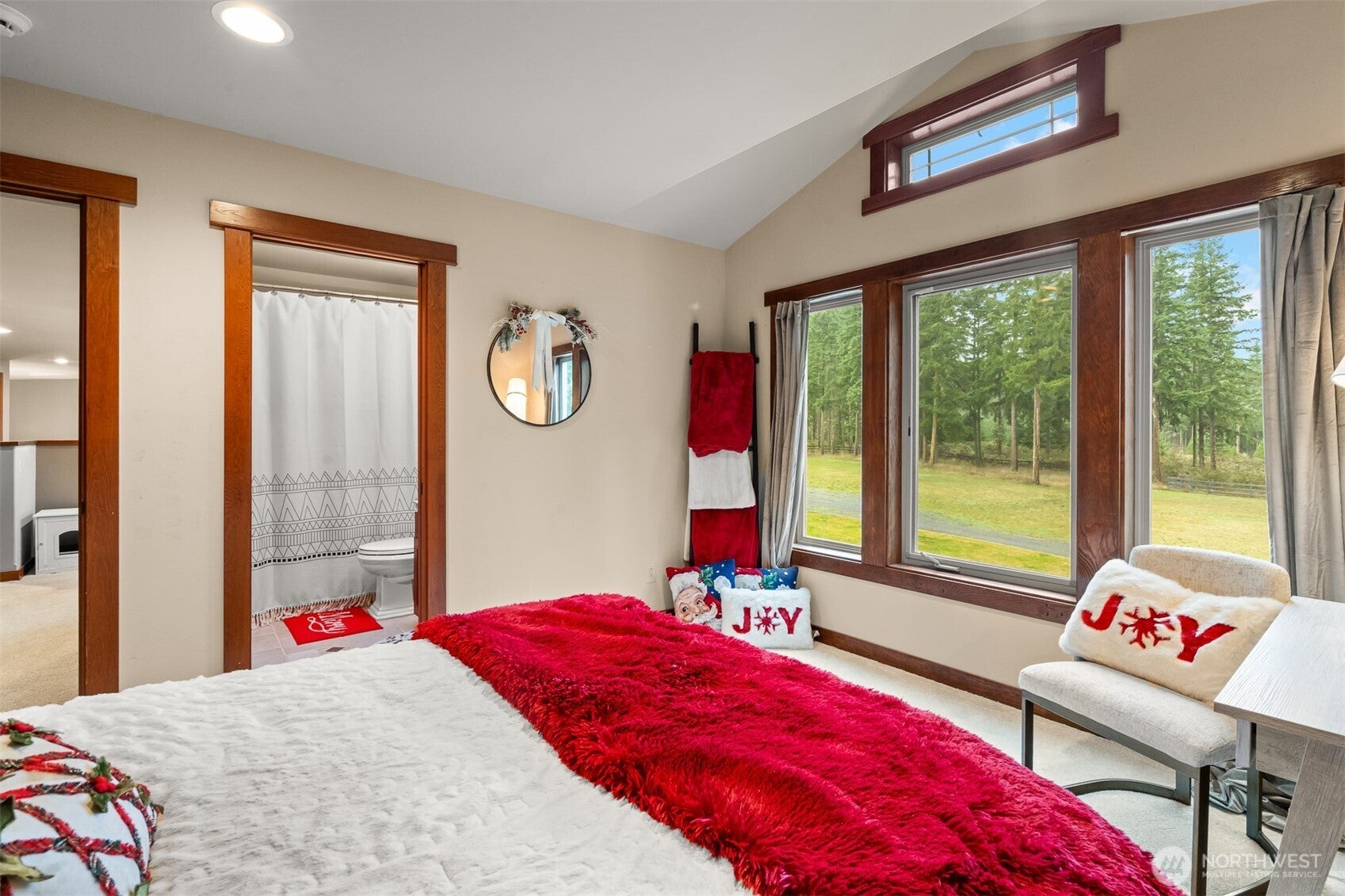 Roy, Washington, 98580, United States, 5 Bedrooms Bedrooms, ,5 BathroomsBathrooms,Residential,Contingent,2007210