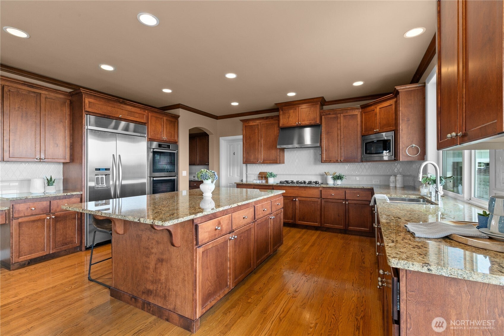 Burlington, Washington, 98233, United States, 4 Bedrooms Bedrooms, ,3 BathroomsBathrooms,Residential,Active,1944052