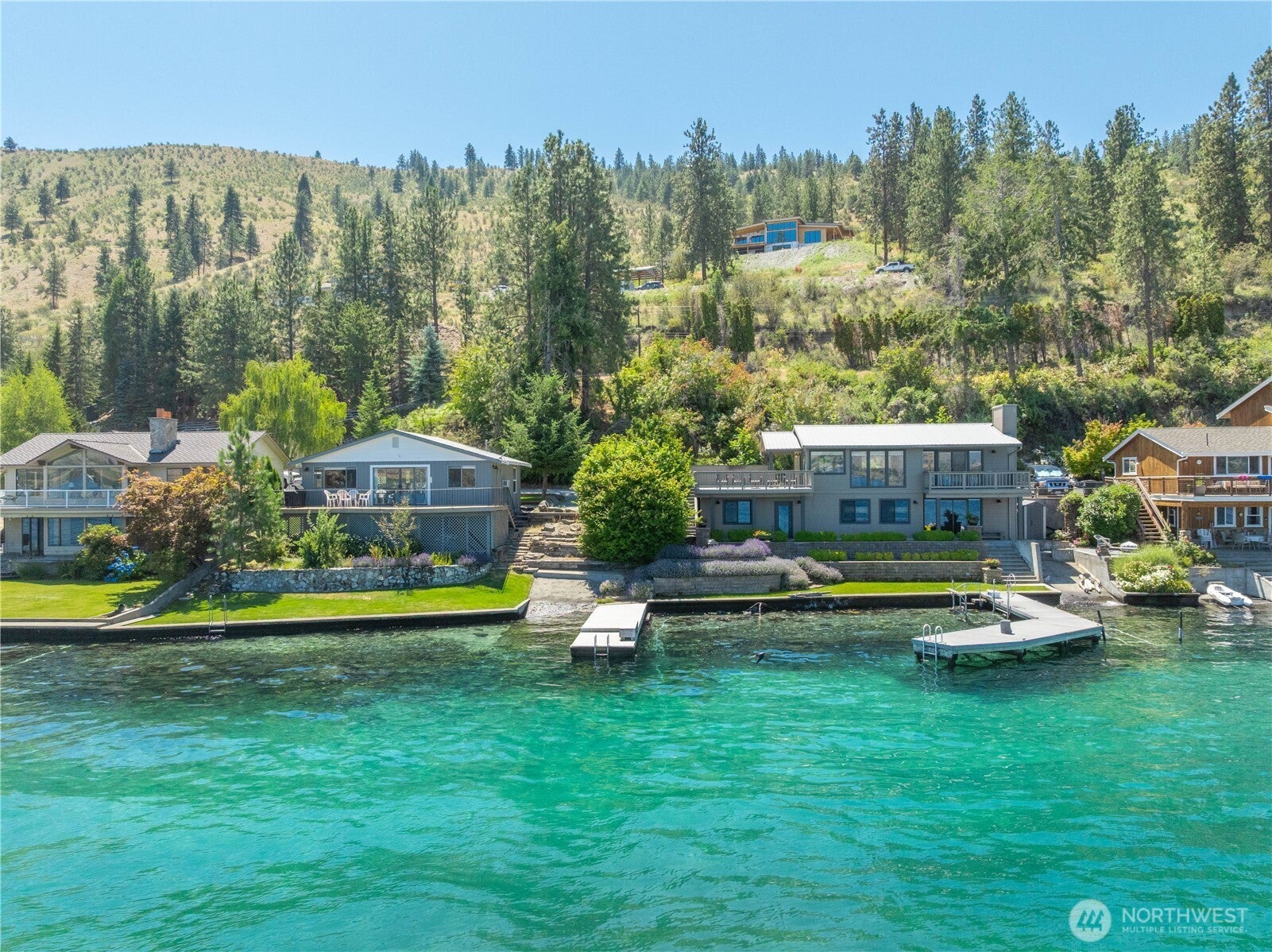Chelan, Washington, 98816, United States, 4 Bedrooms Bedrooms, ,2 BathroomsBathrooms,Residential,Active,1971797