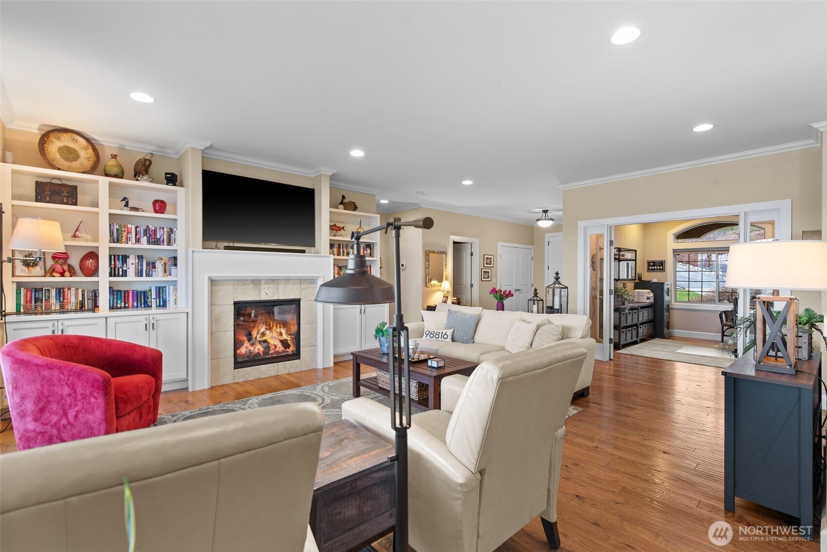 Chelan, Washington, 98816, United States, 5 Bedrooms Bedrooms, ,4 BathroomsBathrooms,Residential,Active,2009141