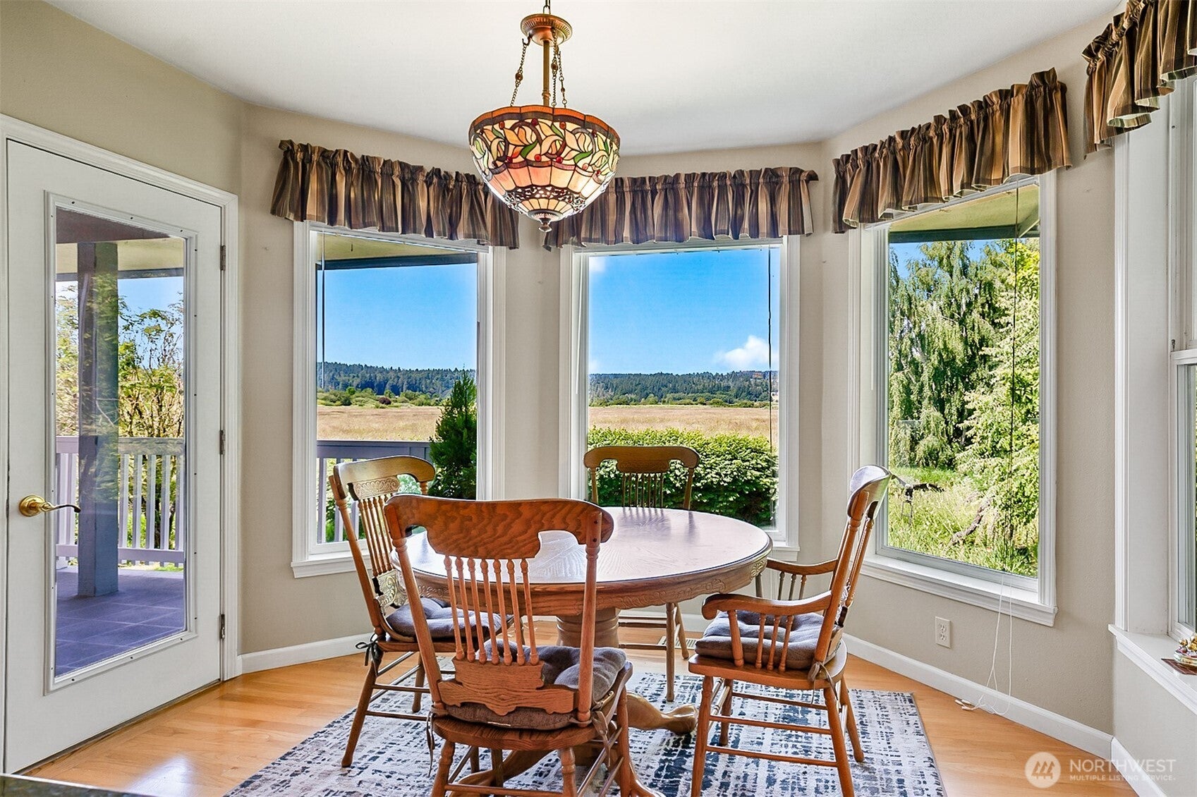 Camano Island, Washington, 98282, United States, 3 Bedrooms Bedrooms, ,3 BathroomsBathrooms,Residential,Active,1862878