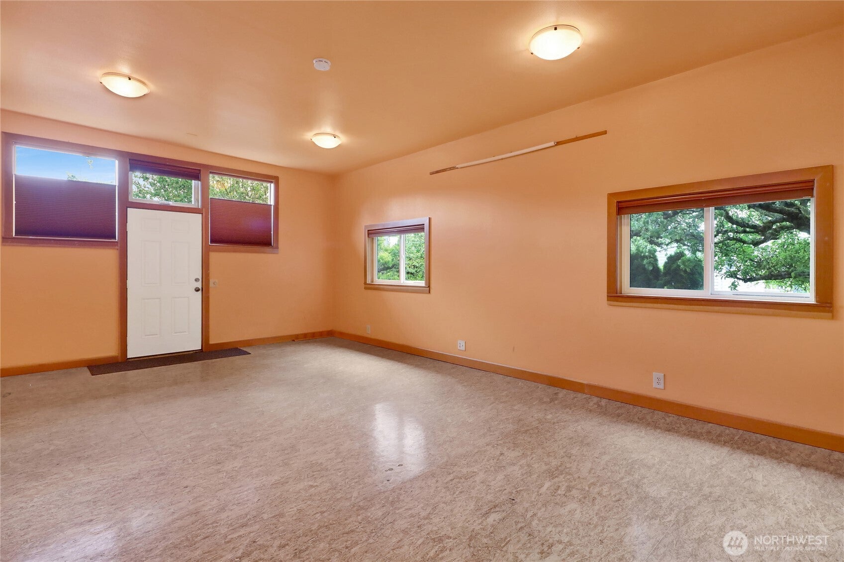 Bellingham, Washington, 98225, United States, 3 Bedrooms Bedrooms, ,2 BathroomsBathrooms,Residential,Active,1824012