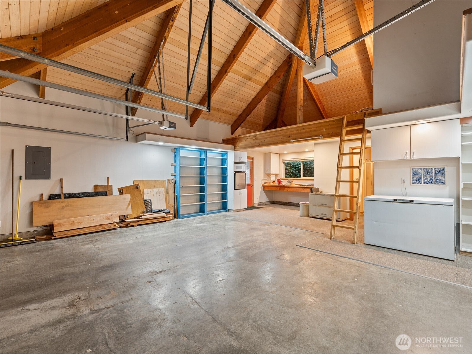 Anacortes, Washington, 98221, United States, 2 Bedrooms Bedrooms, ,3 BathroomsBathrooms,Residential,Active,1997600