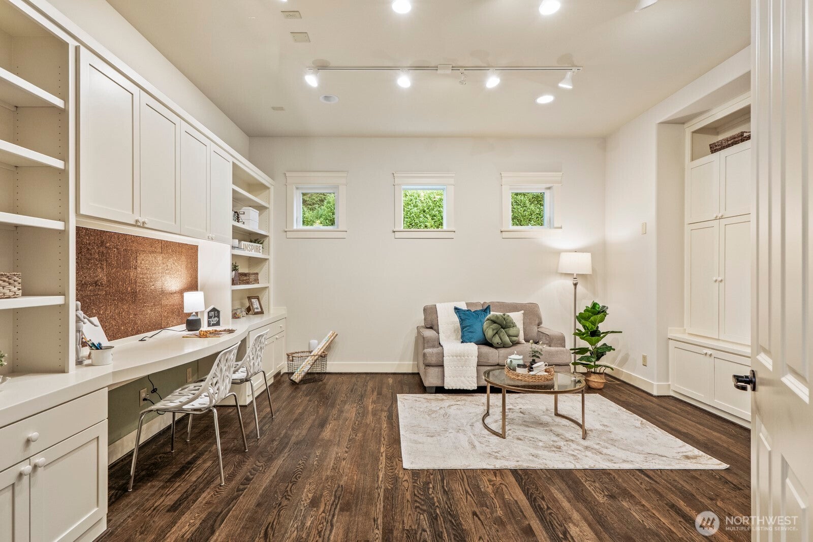 Redmond, Washington, 98053, United States, 4 Bedrooms Bedrooms, ,5 BathroomsBathrooms,Residential,Active,1967297