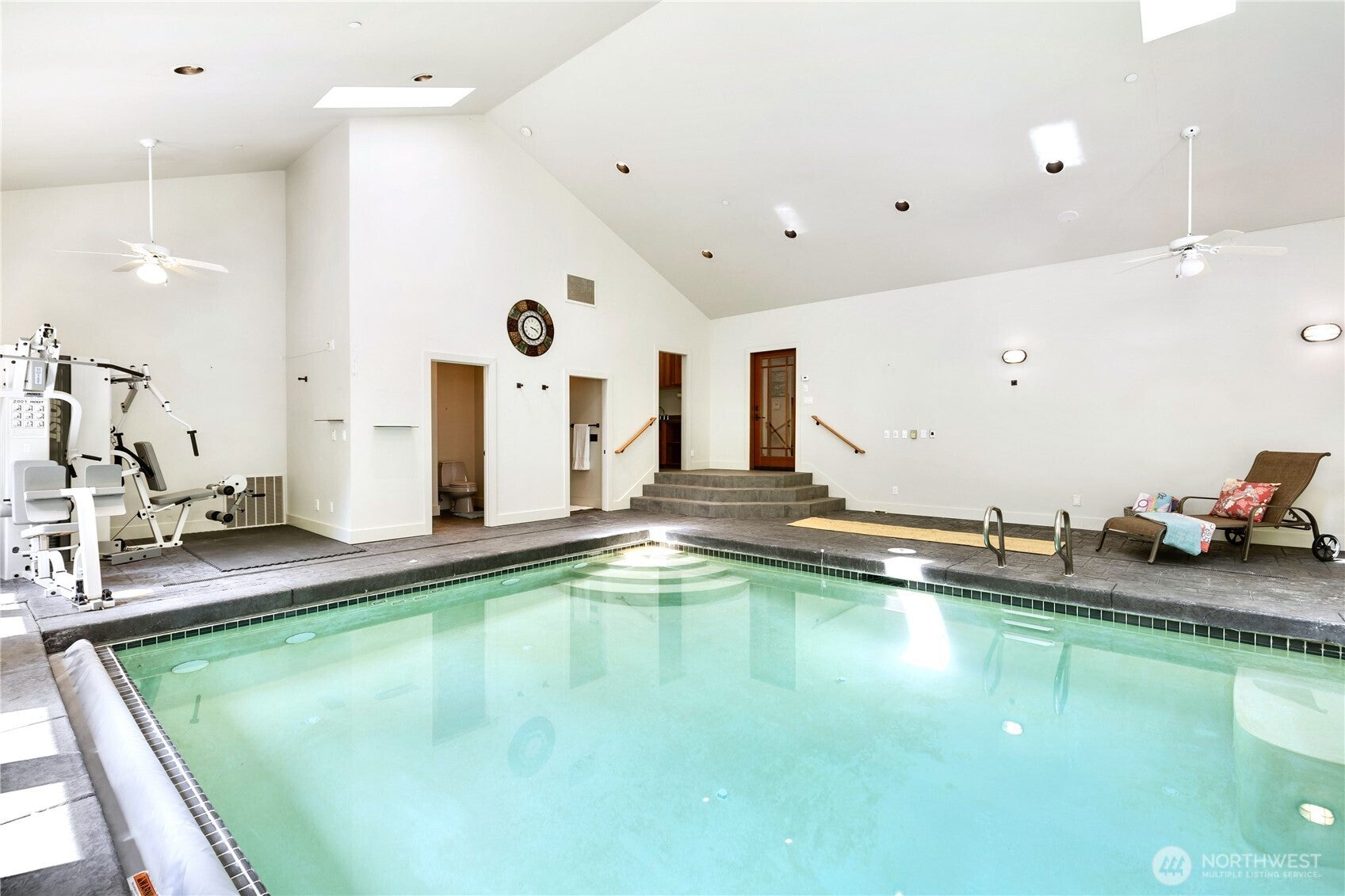 Carnation, Washington, 98014, United States, 3 Bedrooms Bedrooms, ,4 BathroomsBathrooms,Residential,Active,1945355