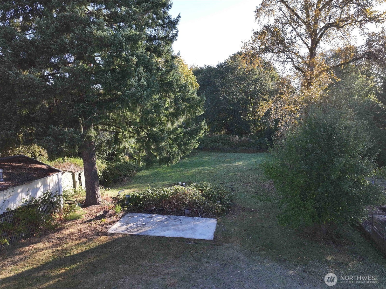 Renton, Washington, 98059, United States, 3 Bedrooms Bedrooms, ,2 BathroomsBathrooms,Residential,Active,1967101