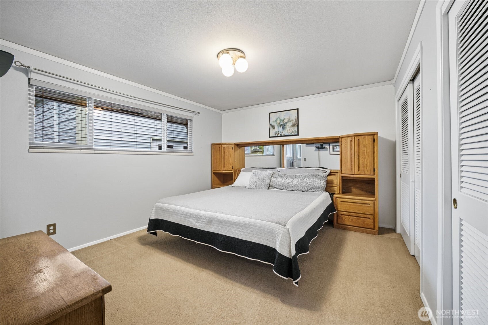 Lynnwood, Washington, 98087, United States, 3 Bedrooms Bedrooms, ,3 BathroomsBathrooms,Residential,Active,1987204