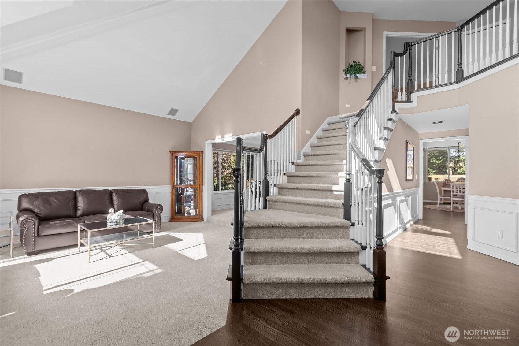 Snohomish, Washington, 98290, United States, 4 Bedrooms Bedrooms, ,3 BathroomsBathrooms,Residential,Active,1960119