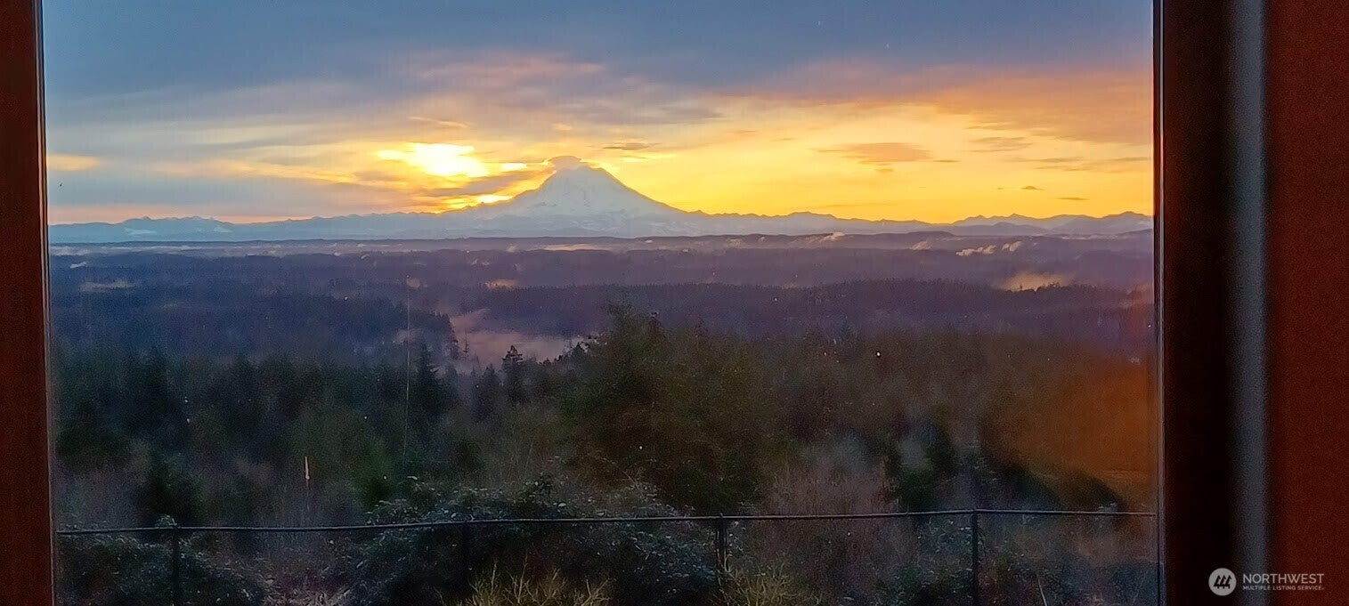 Olympia, Washington, 98512, United States, ,2 BathroomsBathrooms,Residential,Active,1800183