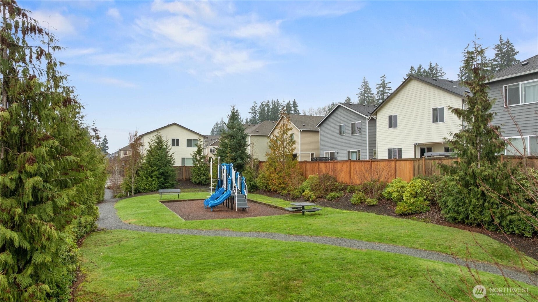Bothell, Washington, 98021, United States, 4 Bedrooms Bedrooms, ,4 BathroomsBathrooms,Residential,Active,2007270