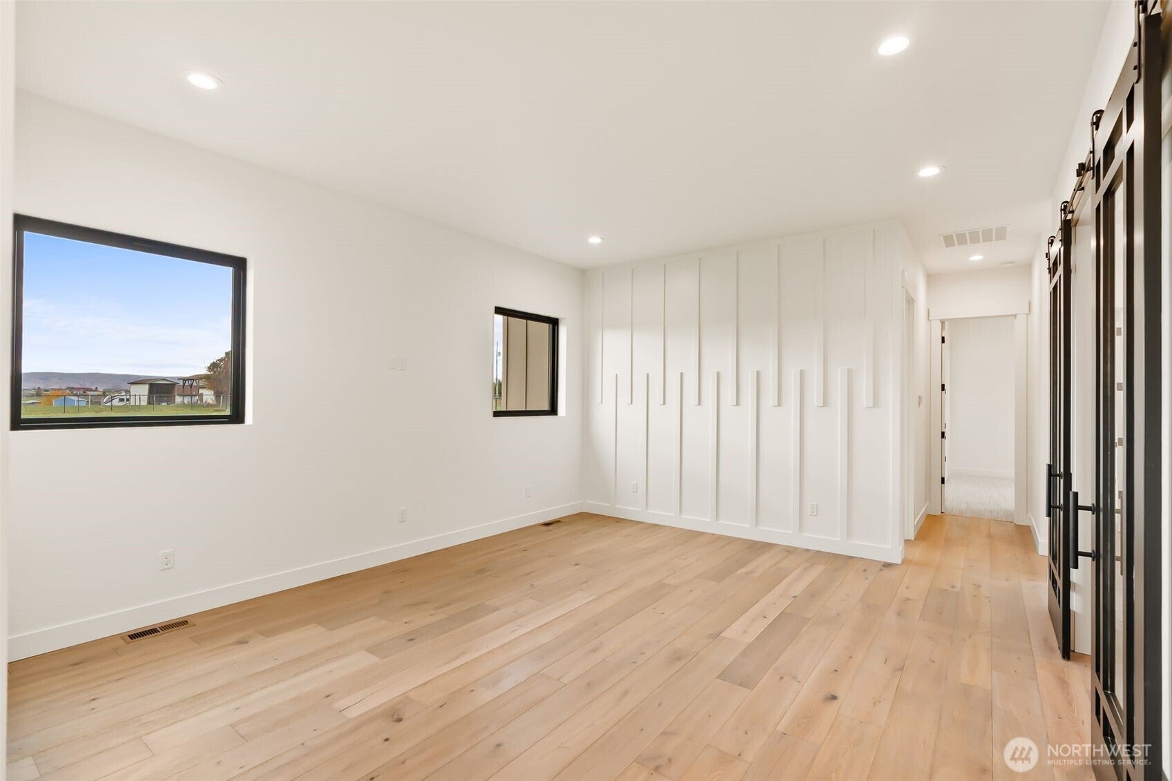 Yakima, Washington, 98908, United States, 4 Bedrooms Bedrooms, ,4 BathroomsBathrooms,Residential,Active,1993975