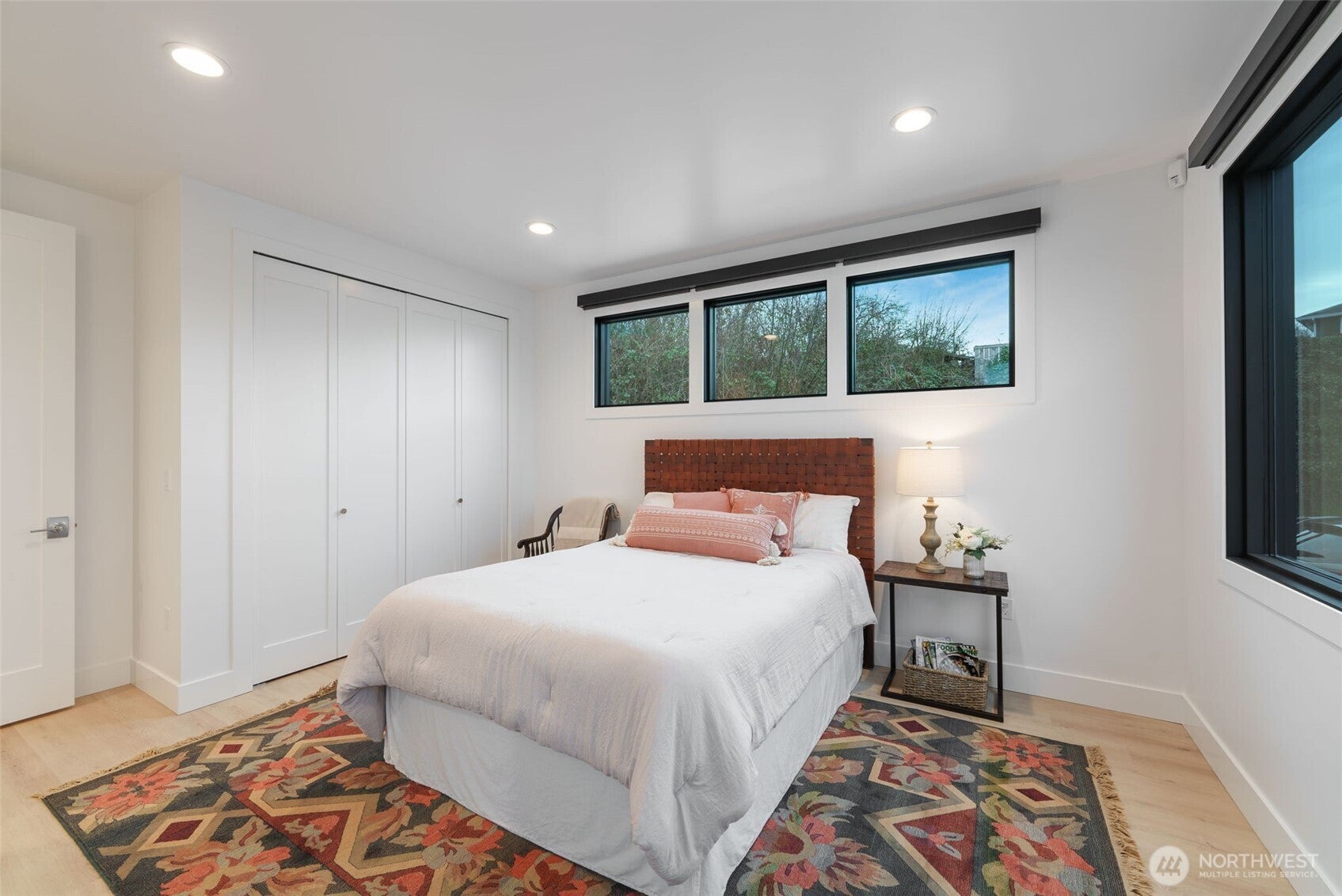 Tacoma, Washington, 98465, United States, 3 Bedrooms Bedrooms, ,4 BathroomsBathrooms,Residential,Active,1844266