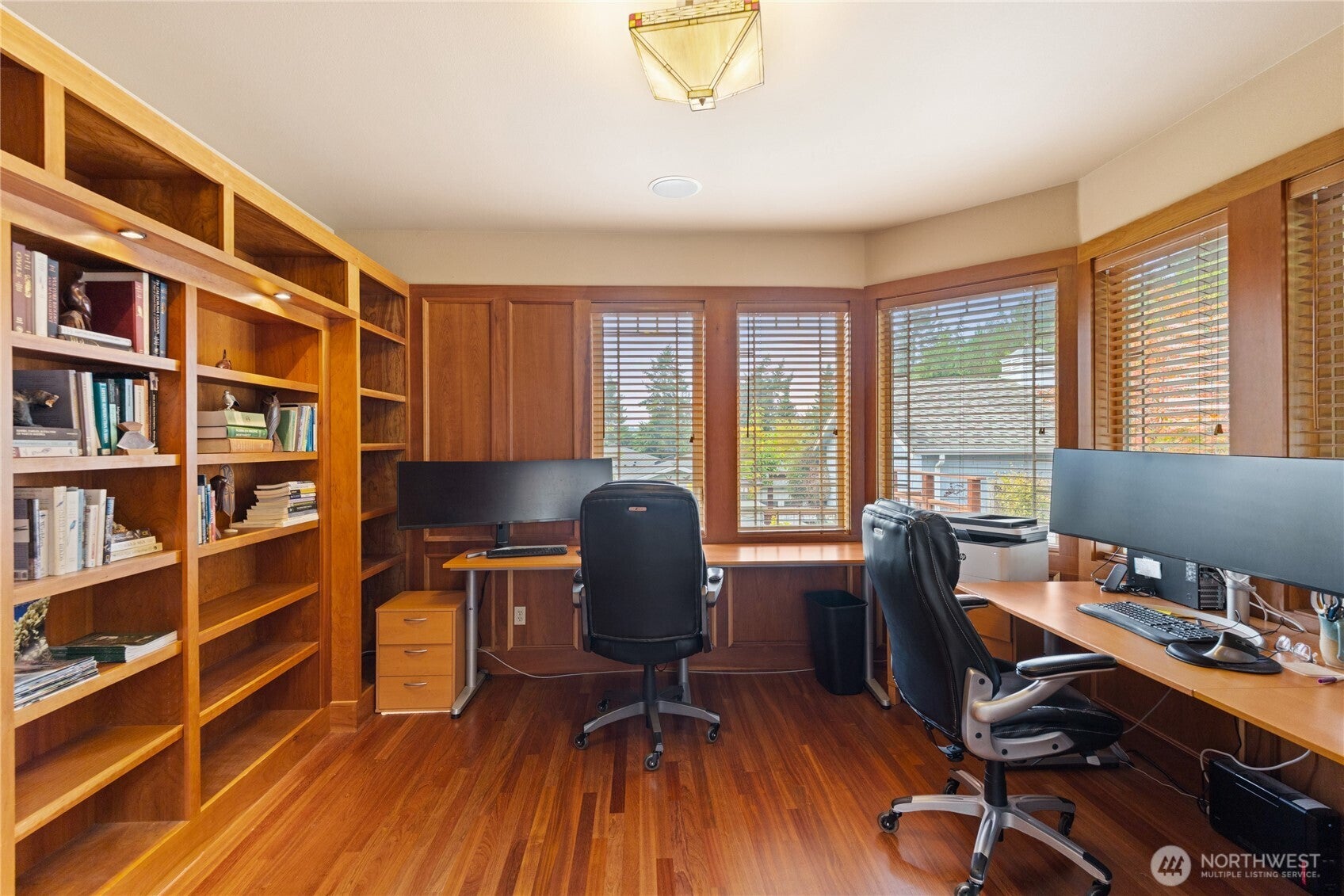 Anacortes, Washington, 98221, United States, 4 Bedrooms Bedrooms, ,3 BathroomsBathrooms,Residential,Pending,1968376