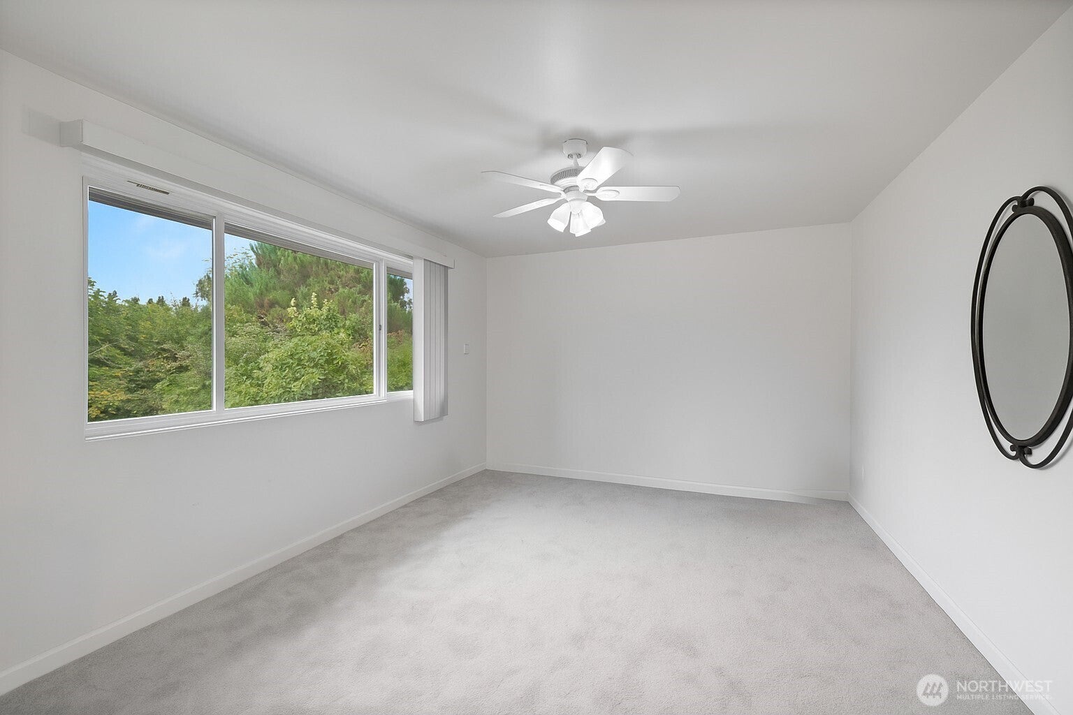 Bellevue, Washington, 98008, United States, 4 Bedrooms Bedrooms, ,2 BathroomsBathrooms,Residential,Active,1943800