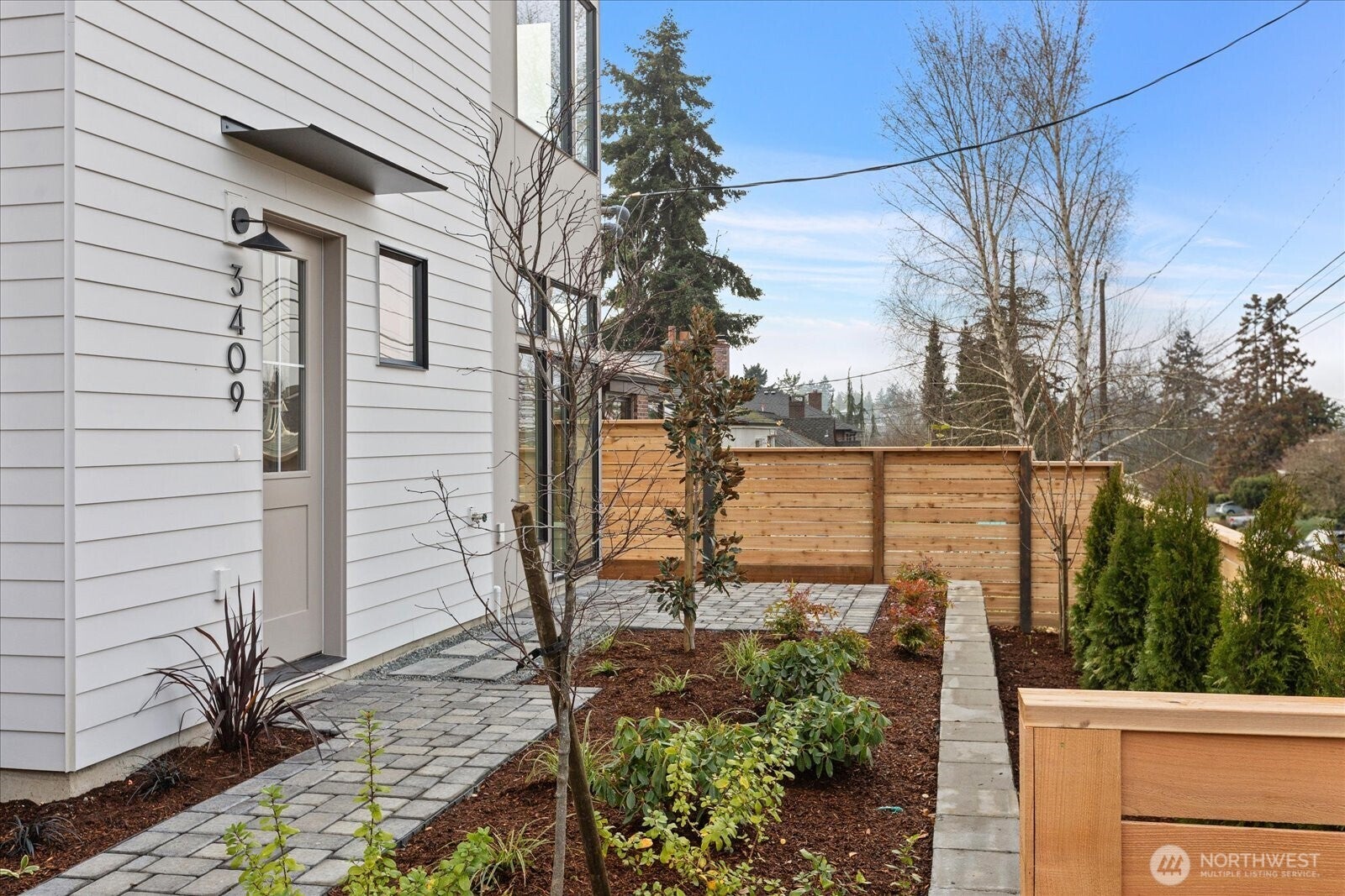 Seattle, Washington, 98107, United States, 4 Bedrooms Bedrooms, ,4 BathroomsBathrooms,Residential,Active,2008283