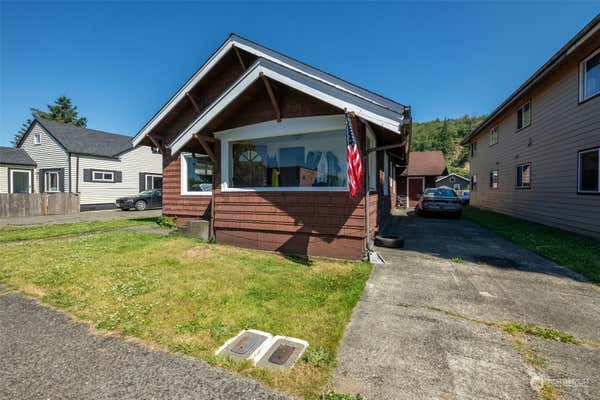 2517 SUMNER AVE, HOQUIAM, WA 98550, photo 2 of 28