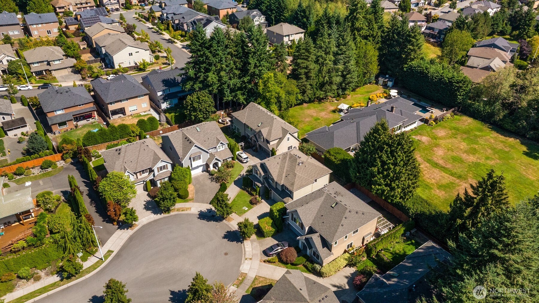 Bothell, Washington, 98021, United States, 4 Bedrooms Bedrooms, ,3 BathroomsBathrooms,Residential,Active,1922335
