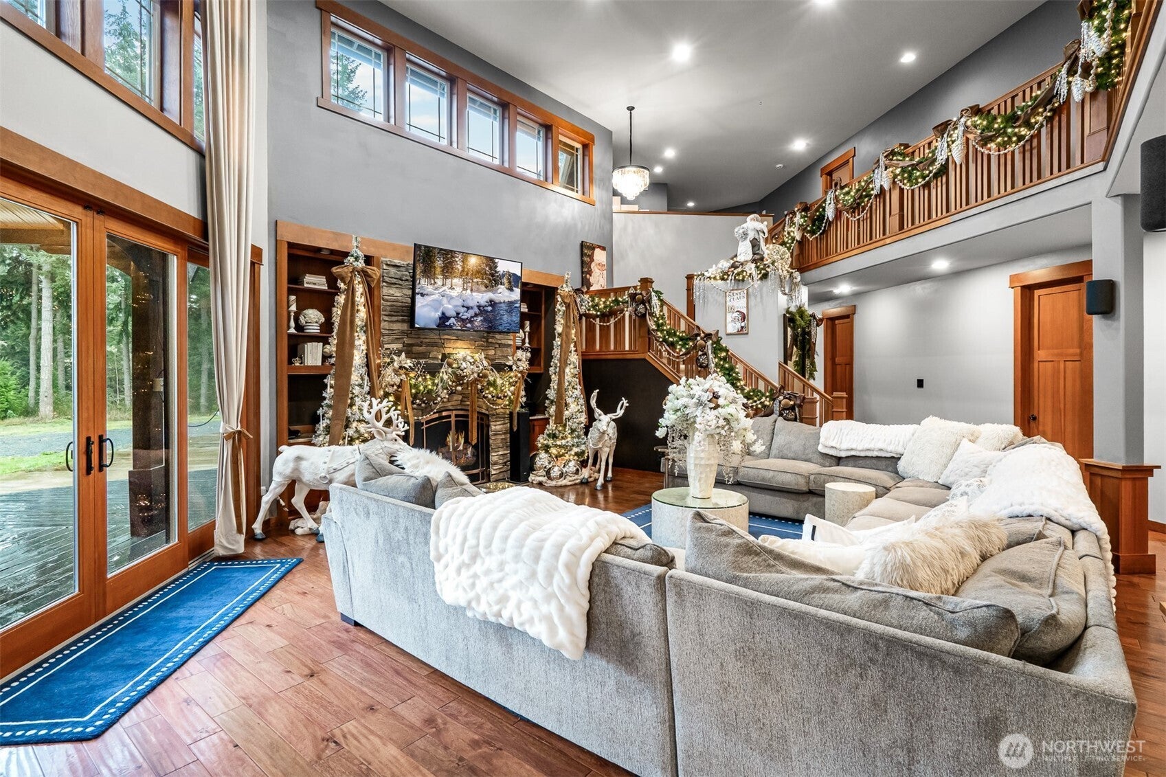 Roy, Washington, 98580, United States, 5 Bedrooms Bedrooms, ,5 BathroomsBathrooms,Residential,Contingent,2007210