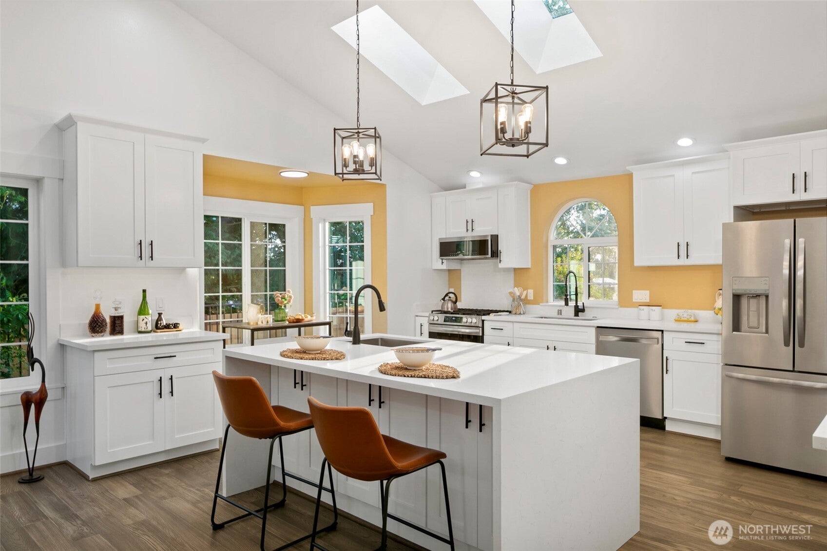 Lake Forest Park, Washington, 98043, United States, 4 Bedrooms Bedrooms, ,3 BathroomsBathrooms,Residential,Active,2002668