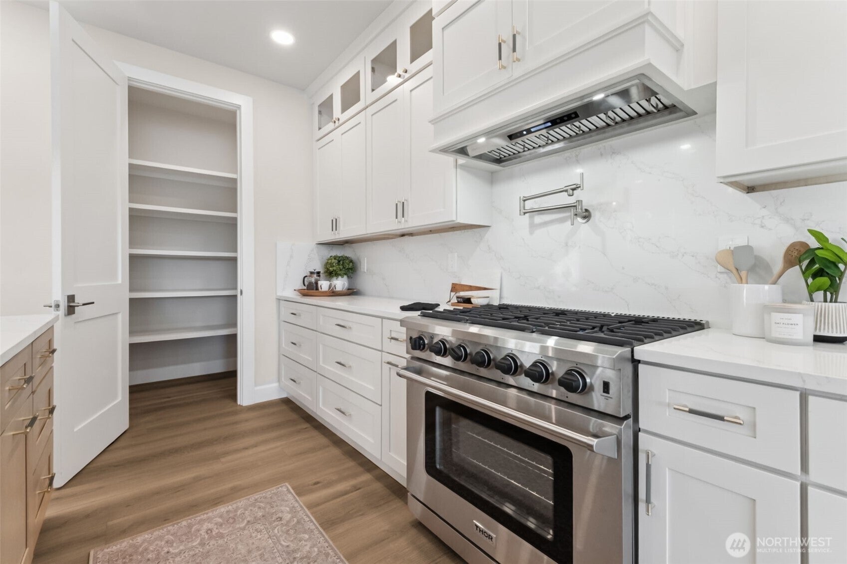 Maple Valley, Washington, 98038, United States, 4 Bedrooms Bedrooms, ,4 BathroomsBathrooms,Residential,Active,1965803