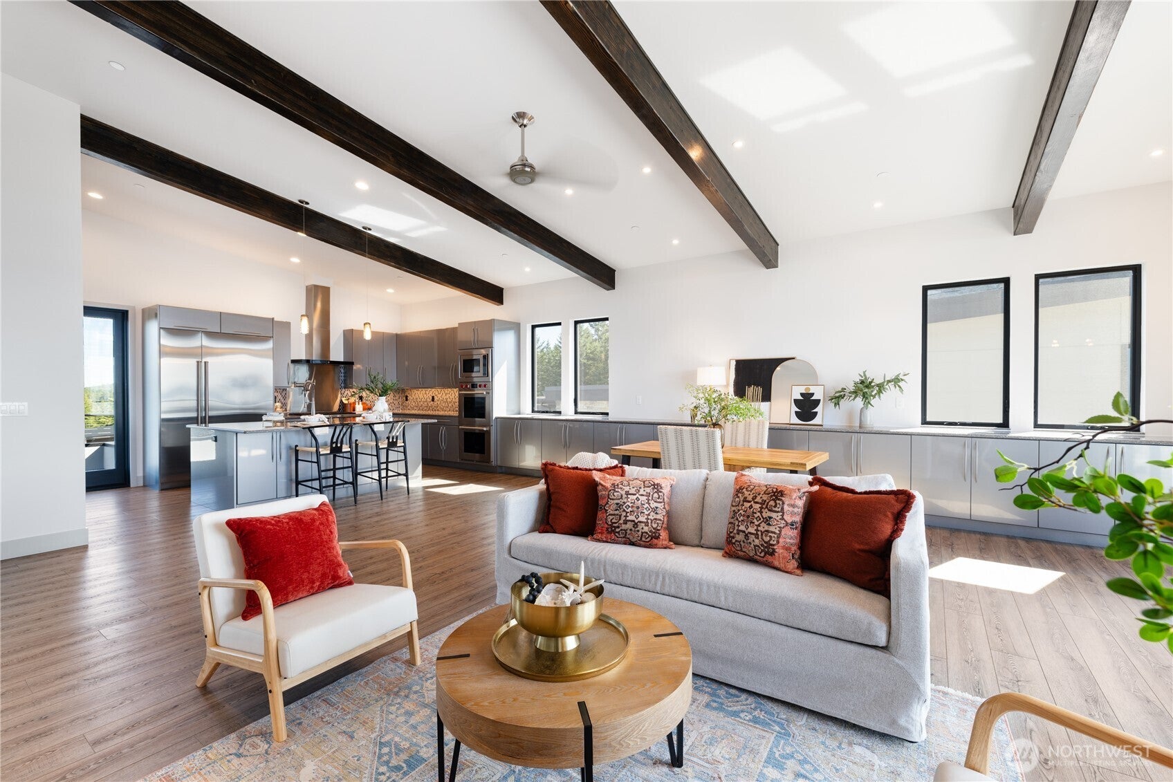 Anacortes, Washington, 98221, United States, 3 Bedrooms Bedrooms, ,3 BathroomsBathrooms,Residential,Active,1968386