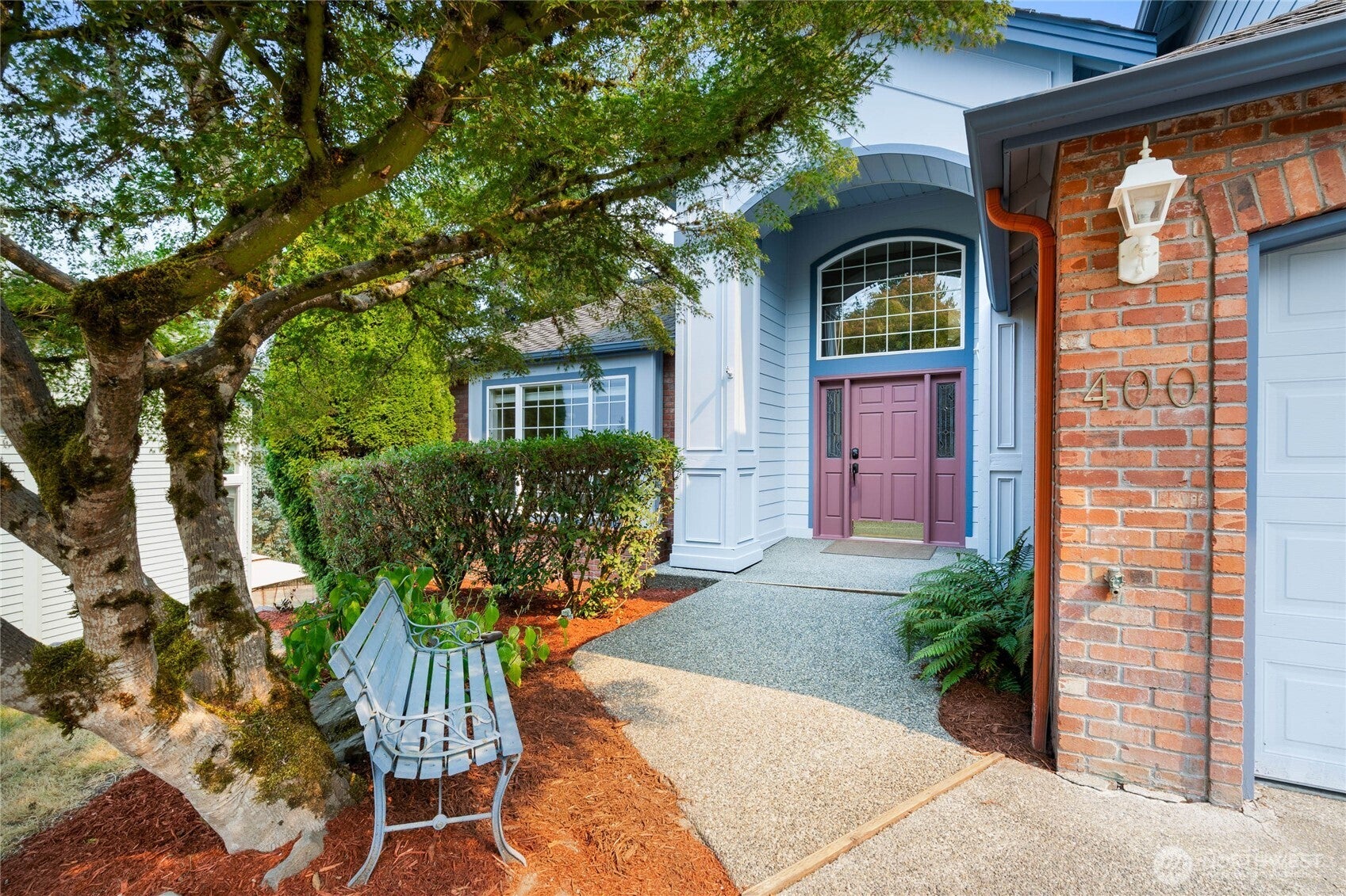 Issaquah, Washington, 98027, United States, 4 Bedrooms Bedrooms, ,2 BathroomsBathrooms,Residential,Active,1914844