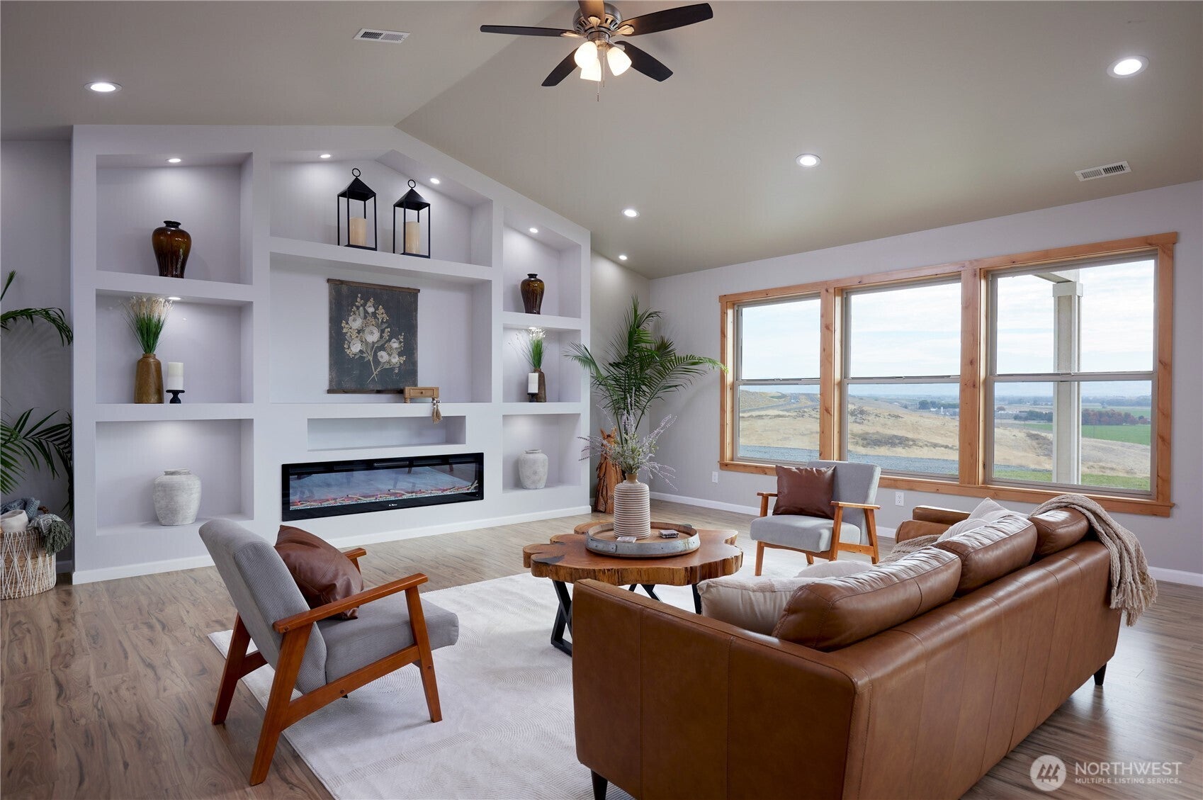 Walla Walla, Washington, 99362, United States, 5 Bedrooms Bedrooms, ,6 BathroomsBathrooms,Residential,Active,1967110