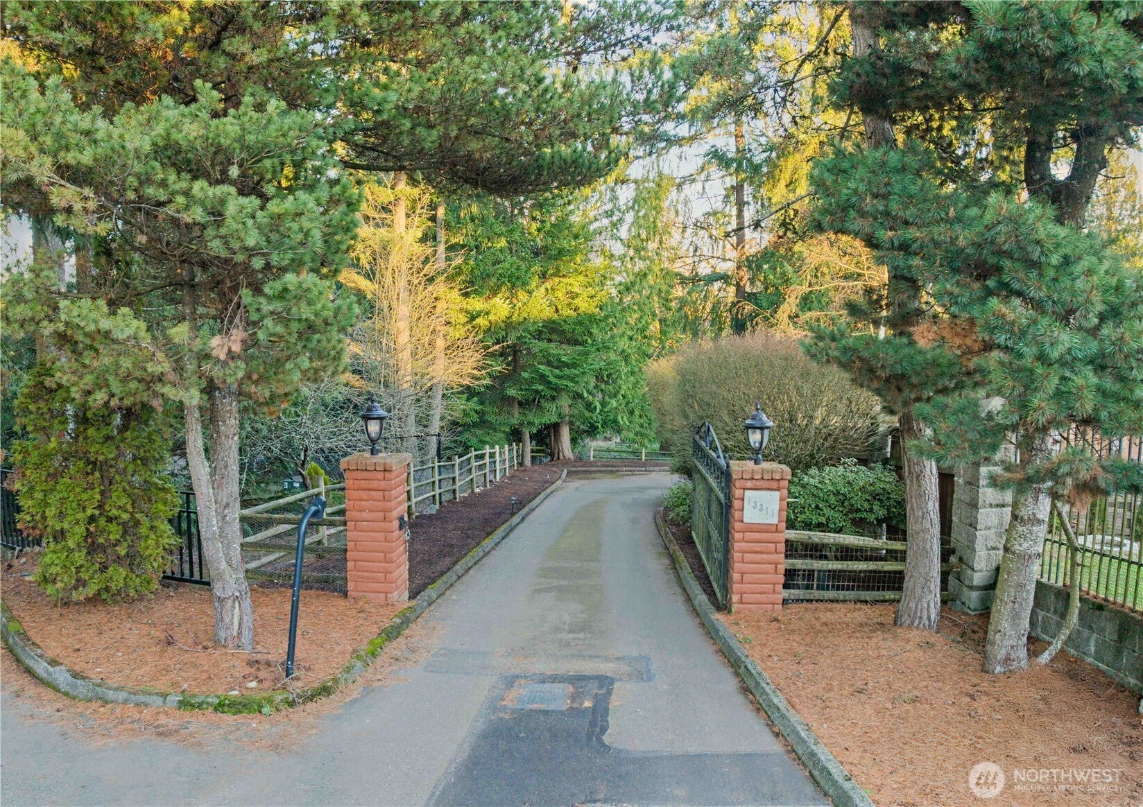 Auburn, Washington, 98092, United States, 3 Bedrooms Bedrooms, ,4 BathroomsBathrooms,Residential,Active,2011442