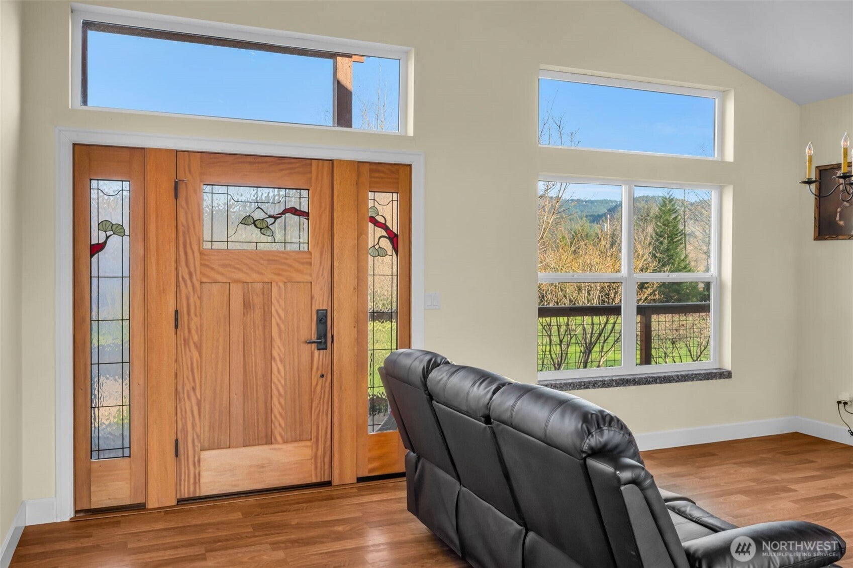 Mount Vernon, Washington, 98274, United States, 4 Bedrooms Bedrooms, ,3 BathroomsBathrooms,Residential,Active,2010914