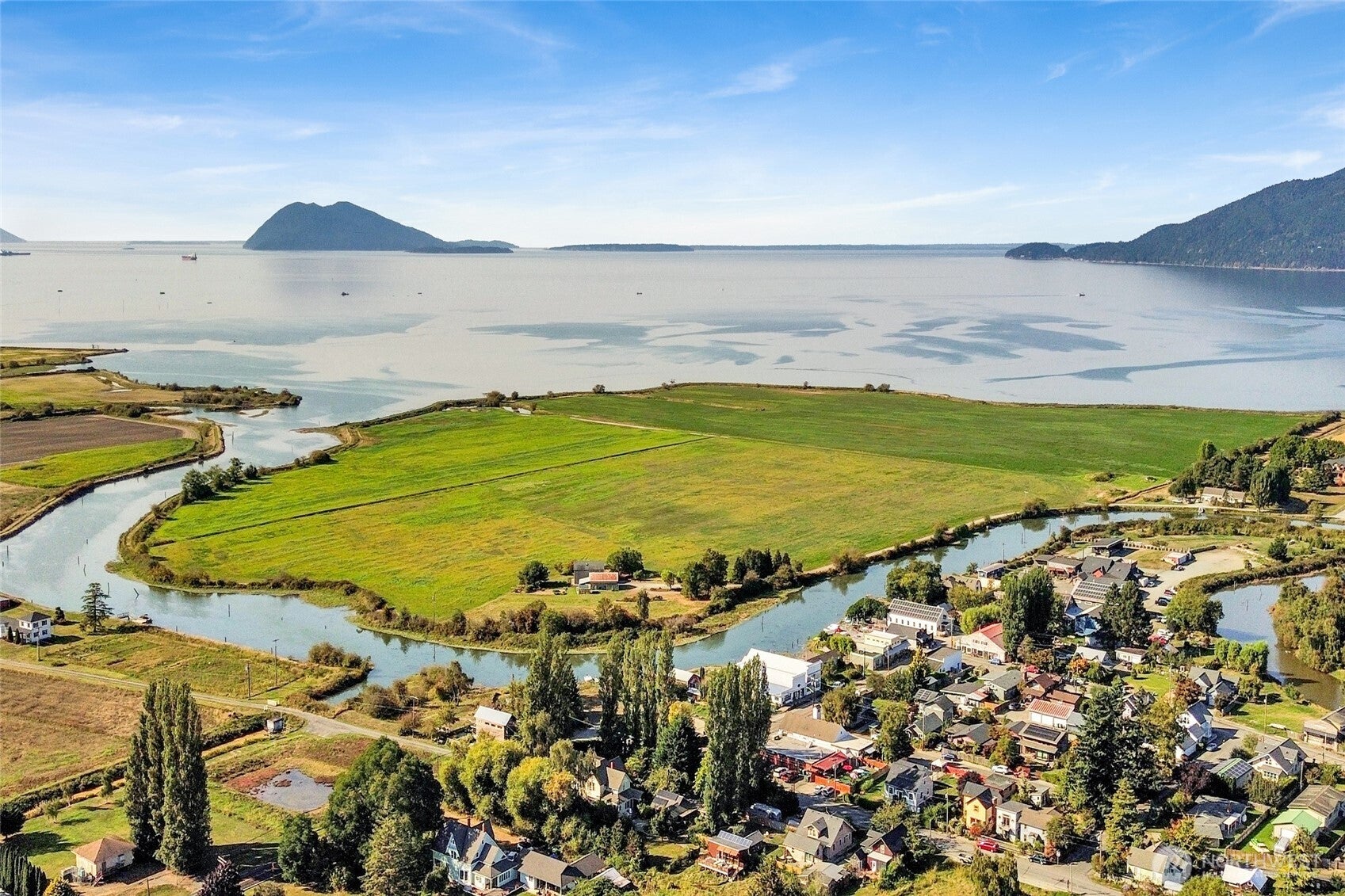 Bow, Washington, 98232, United States, 2 Bedrooms Bedrooms, ,1 BathroomBathrooms,Residential,Active,1951790