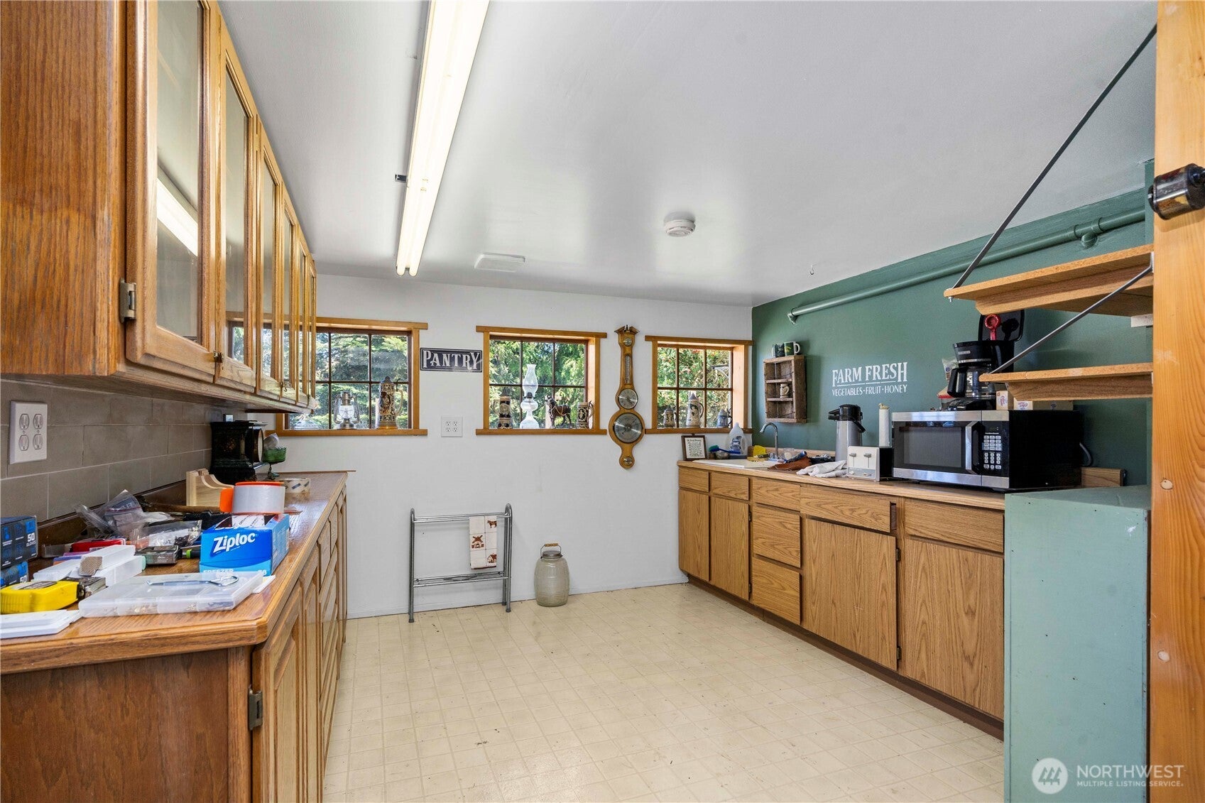 Sequim, Washington, 98382, United States, 2 Bedrooms Bedrooms, ,5 BathroomsBathrooms,Residential,Active,1900162