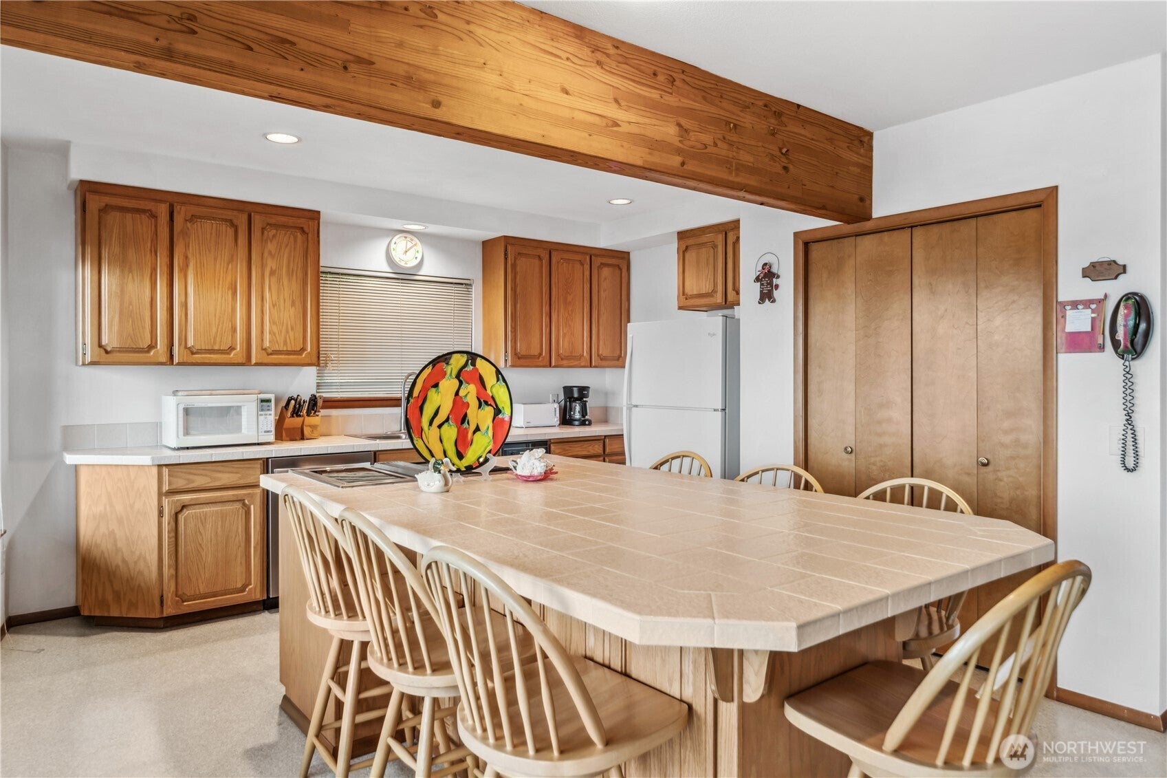 Brinnon, Washington, 98320, United States, 2 Bedrooms Bedrooms, ,4 BathroomsBathrooms,Residential,Active,1852670