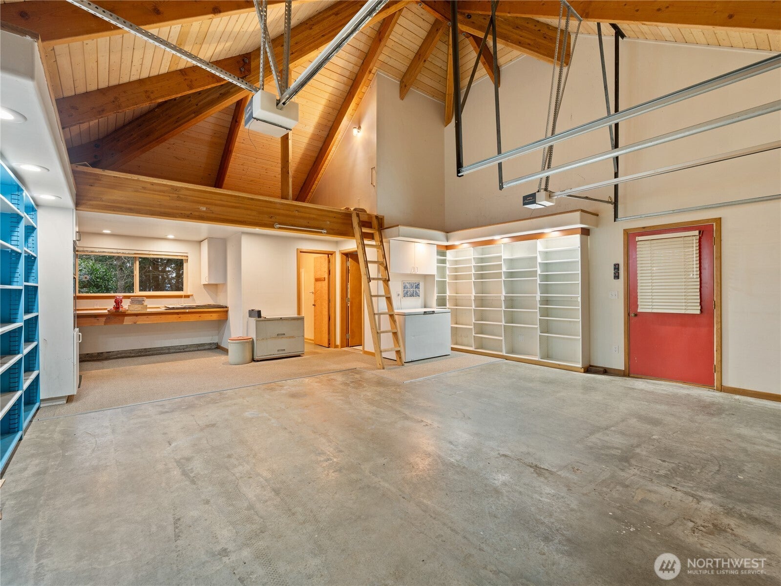 Anacortes, Washington, 98221, United States, 2 Bedrooms Bedrooms, ,3 BathroomsBathrooms,Residential,Active,1997600