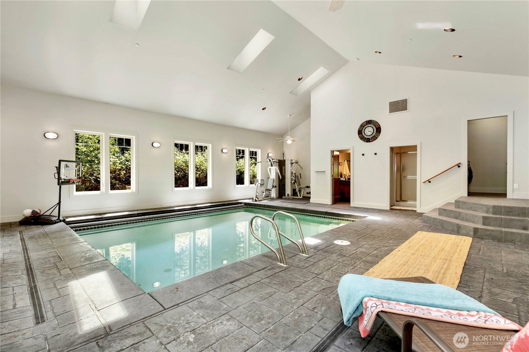 Carnation, Washington, 98014, United States, 3 Bedrooms Bedrooms, ,4 BathroomsBathrooms,Residential,Active,1852686