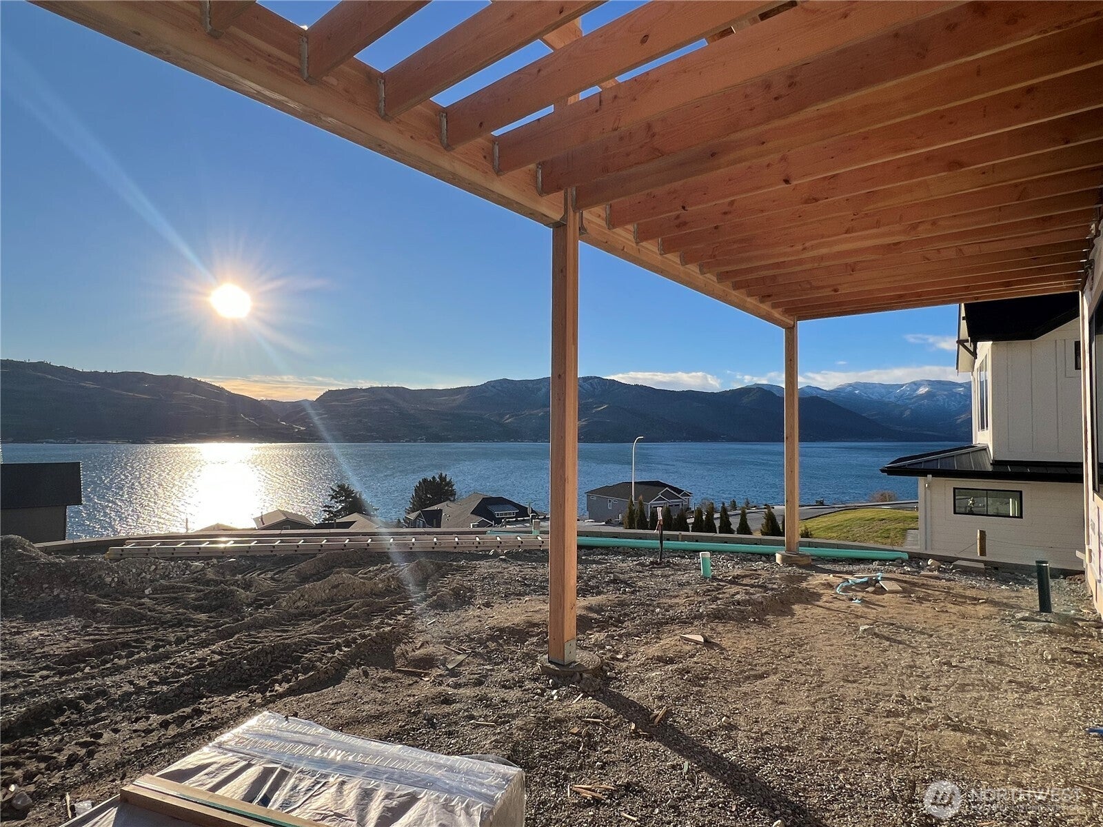 Chelan, Washington, 98816, United States, 5 Bedrooms Bedrooms, ,5 BathroomsBathrooms,Residential,Active,2007254