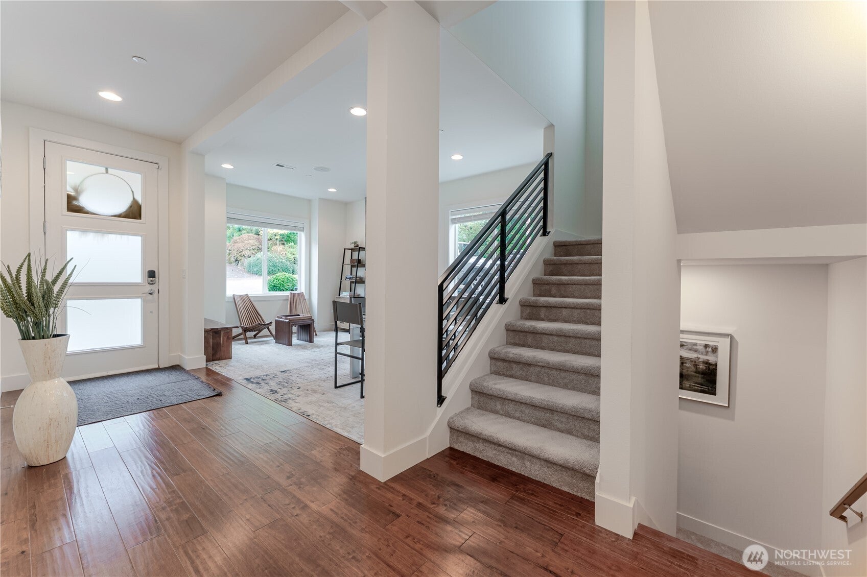 Sammamish, Washington, 98074, United States, 5 Bedrooms Bedrooms, ,4 BathroomsBathrooms,Residential,Active,1953706