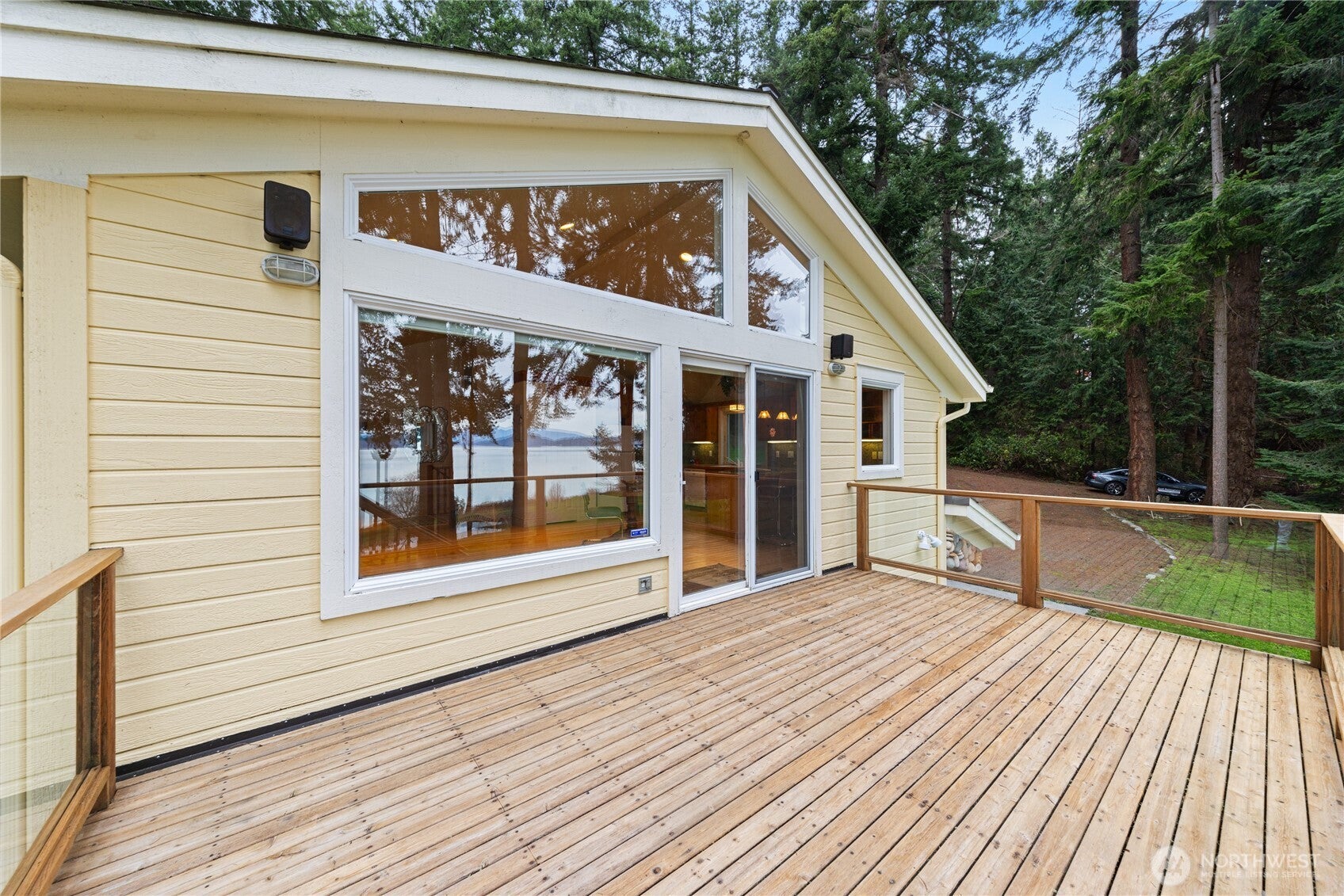 Oak Harbor, Washington, 98277, United States, 3 Bedrooms Bedrooms, ,2 BathroomsBathrooms,Residential,Active,2017073