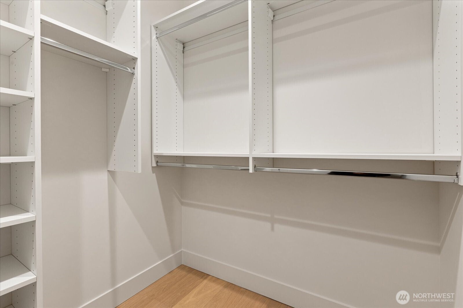 Seattle, Washington, 98107, United States, 4 Bedrooms Bedrooms, ,4 BathroomsBathrooms,Residential,Active,2008283