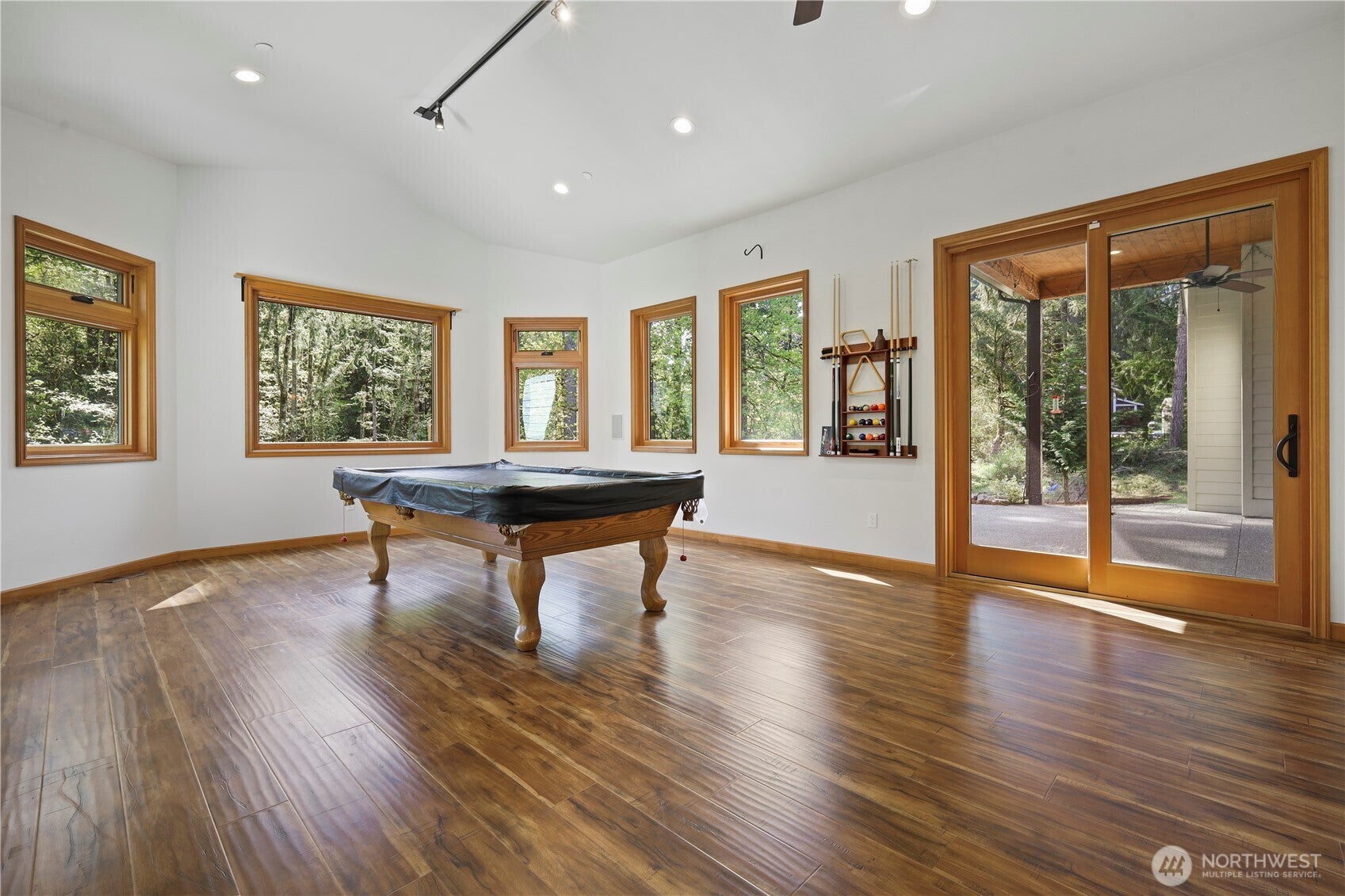 Olympia, Washington, 98513, United States, 3 Bedrooms Bedrooms, ,3 BathroomsBathrooms,Residential,Active,1919389